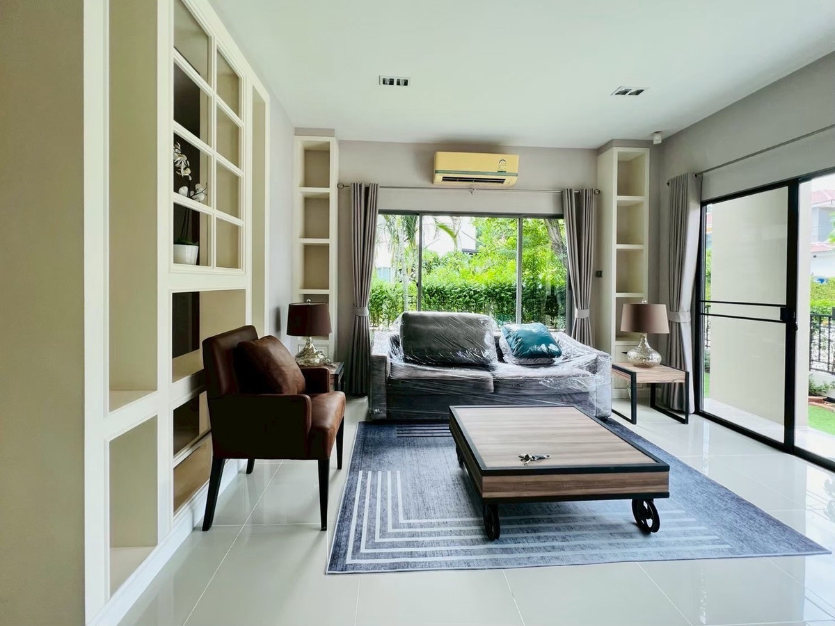 For RentHouseLadkrabang, Suwannaphum Airport : Perfect Place Sukhumvit 77