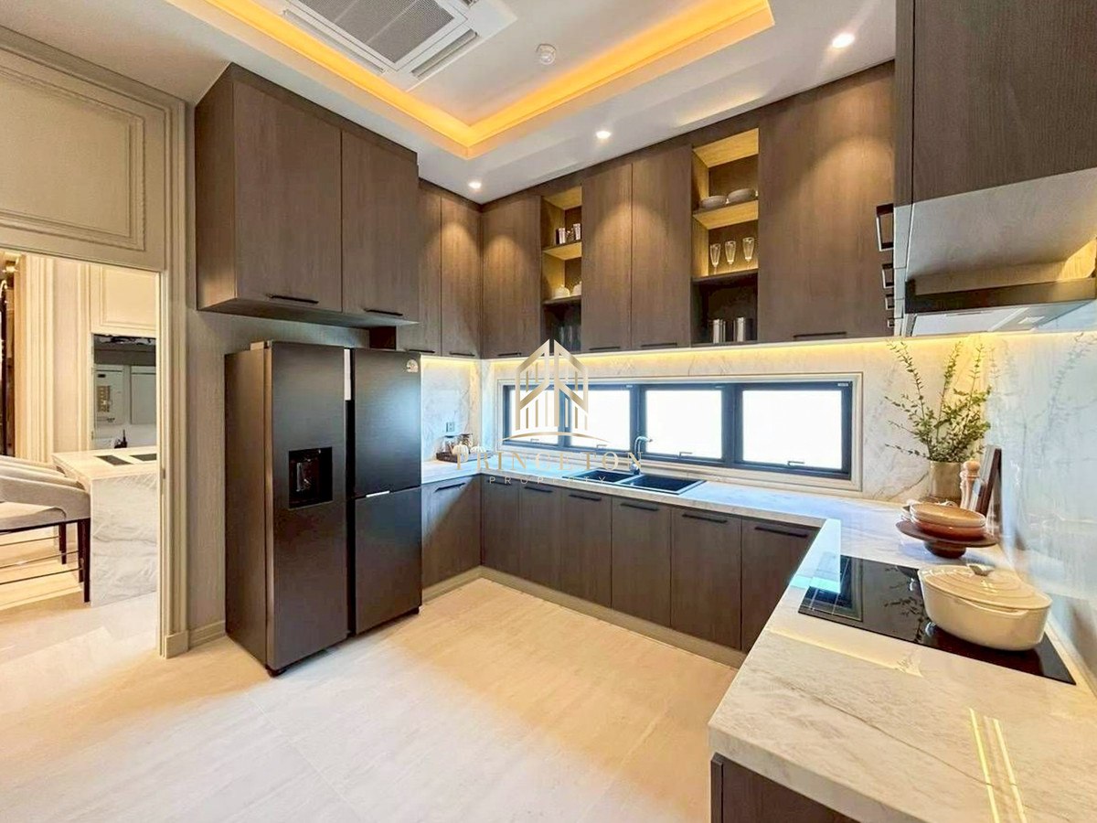 ขายบ้านพัฒนาการ ศรีนครินทร์ : หลุดโอน หลังสุดท้าย ซื้อตรงโครงการ CONNOISSEUR Phatthanakan 📞092-4252445