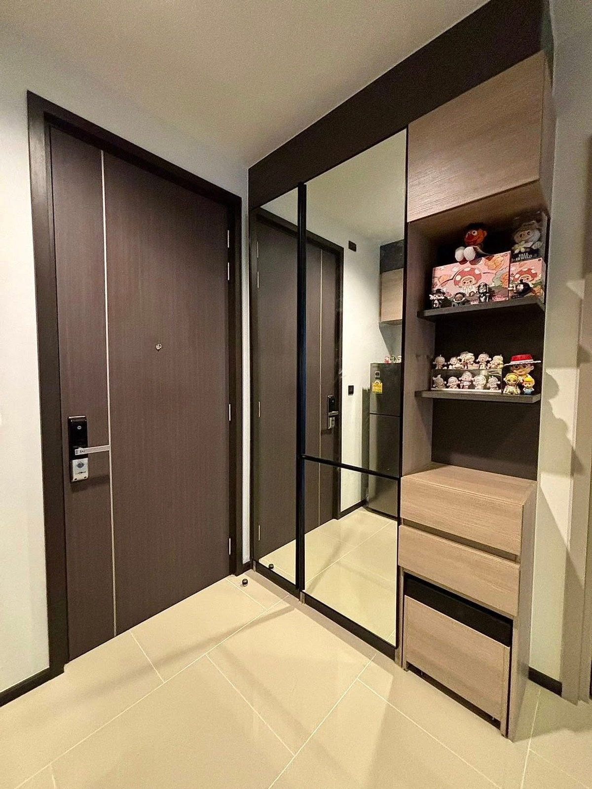 ให้เช่าคอนโดพระราม 9 เพชรบุรีตัดใหม่ RCA : #E323🎉020469 ให้เช่าคอนโด THE LINE Asoke-Ratchada