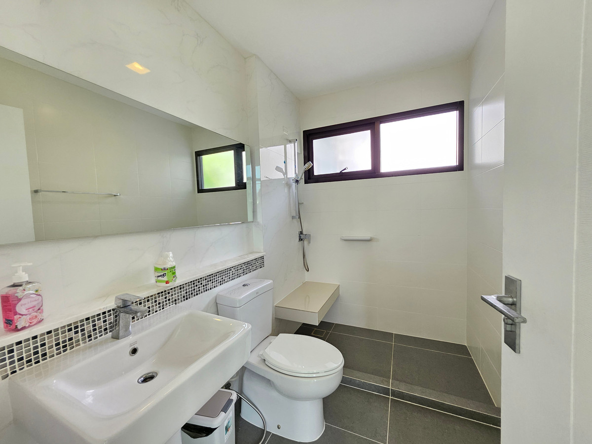 For RentHouseRama 2, Bang Khun Thian : Pet-Friendly ! 6-Bedroom Renovated Home with Private Garden✨