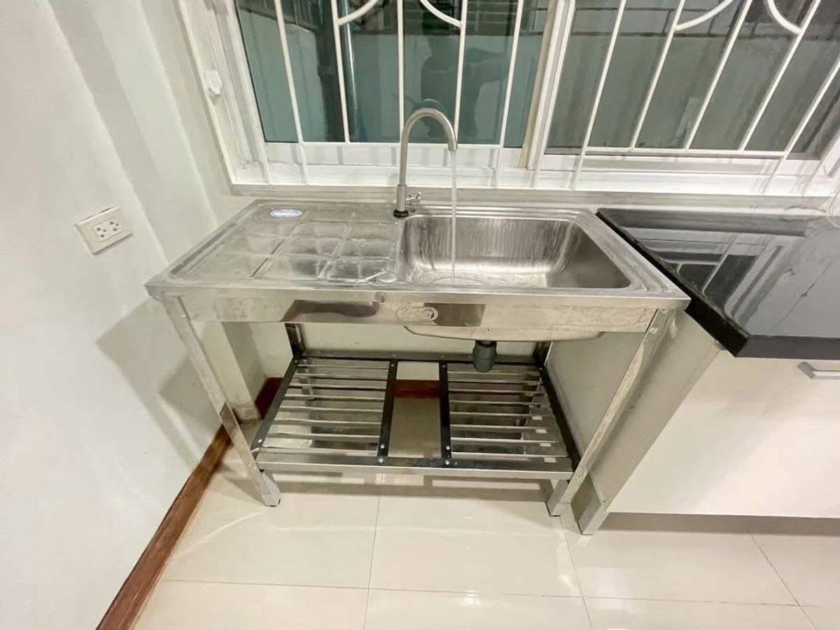 For RentTownhomeChiang Mai : Townhome for rent, 2 floors, area 125 sq m., everyday village project, 3 bedrooms.