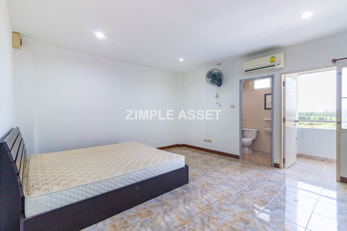 For RentSamut Prakan,Samrong : Line ID: @zimple_asset  Apartment with exclusive price near Bang Phli Industrial Estate, furnished, secure, ready to move-in and near market and supermarket.