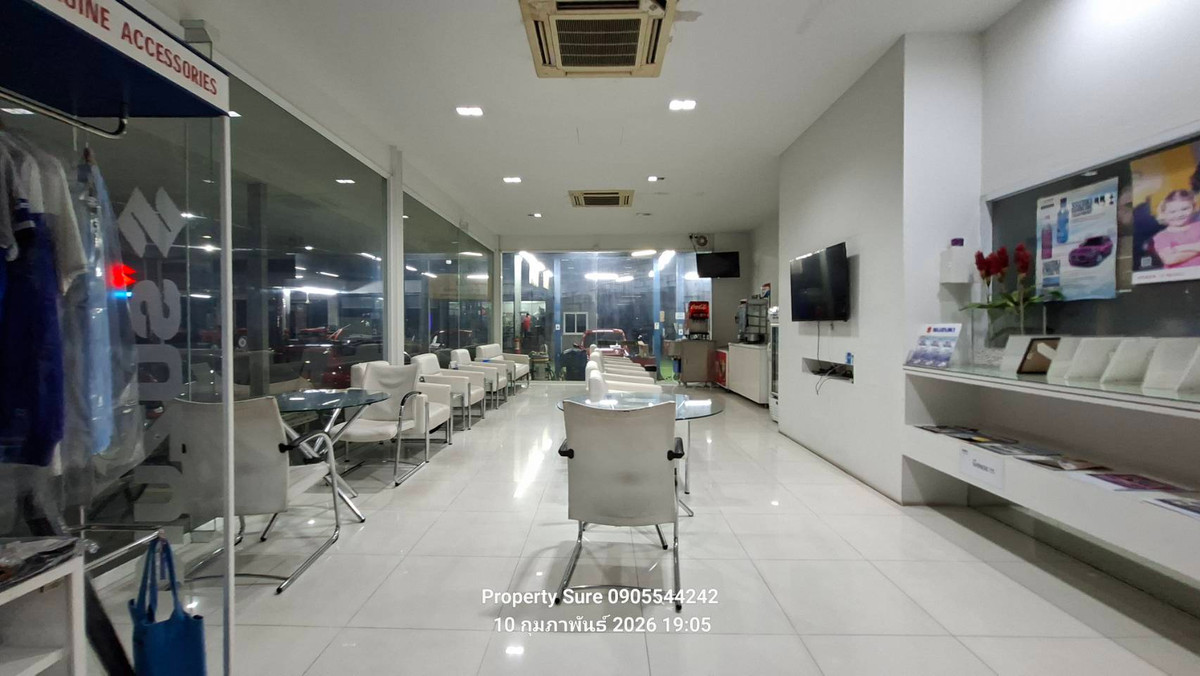 ให้เช่าโชว์รูมปทุมธานี รังสิต ธรรมศาสตร์ : ให้เช่าโชว์รูมรถยนต์พร้อมศูนย์บริการ ติดถนนพหลโยธิน ทำเลดีมาก