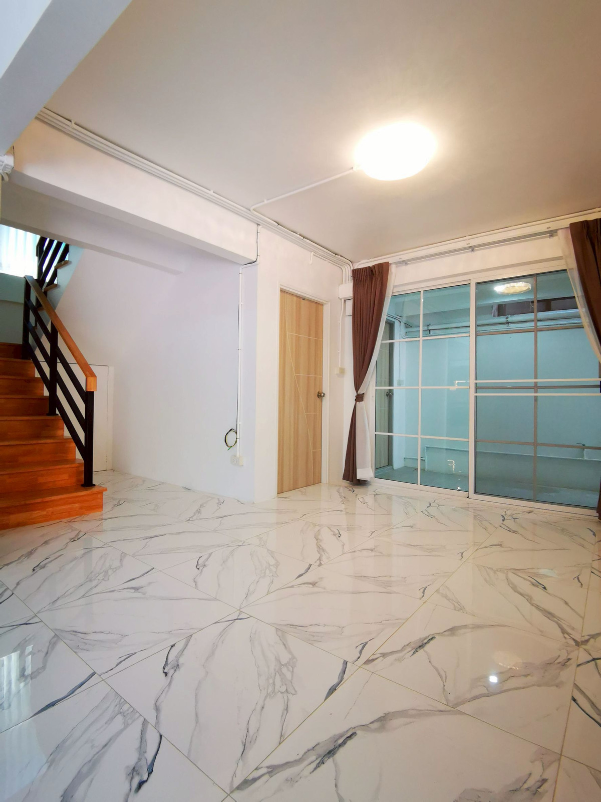 For RentHouseChokchai 4, Ladprao 71, Ladprao 48, : 2-story house, good location, beautifully decorated, for rent in Lat Phrao-Chokchai 4 area, near BTS Phawana, only 1.3 km.