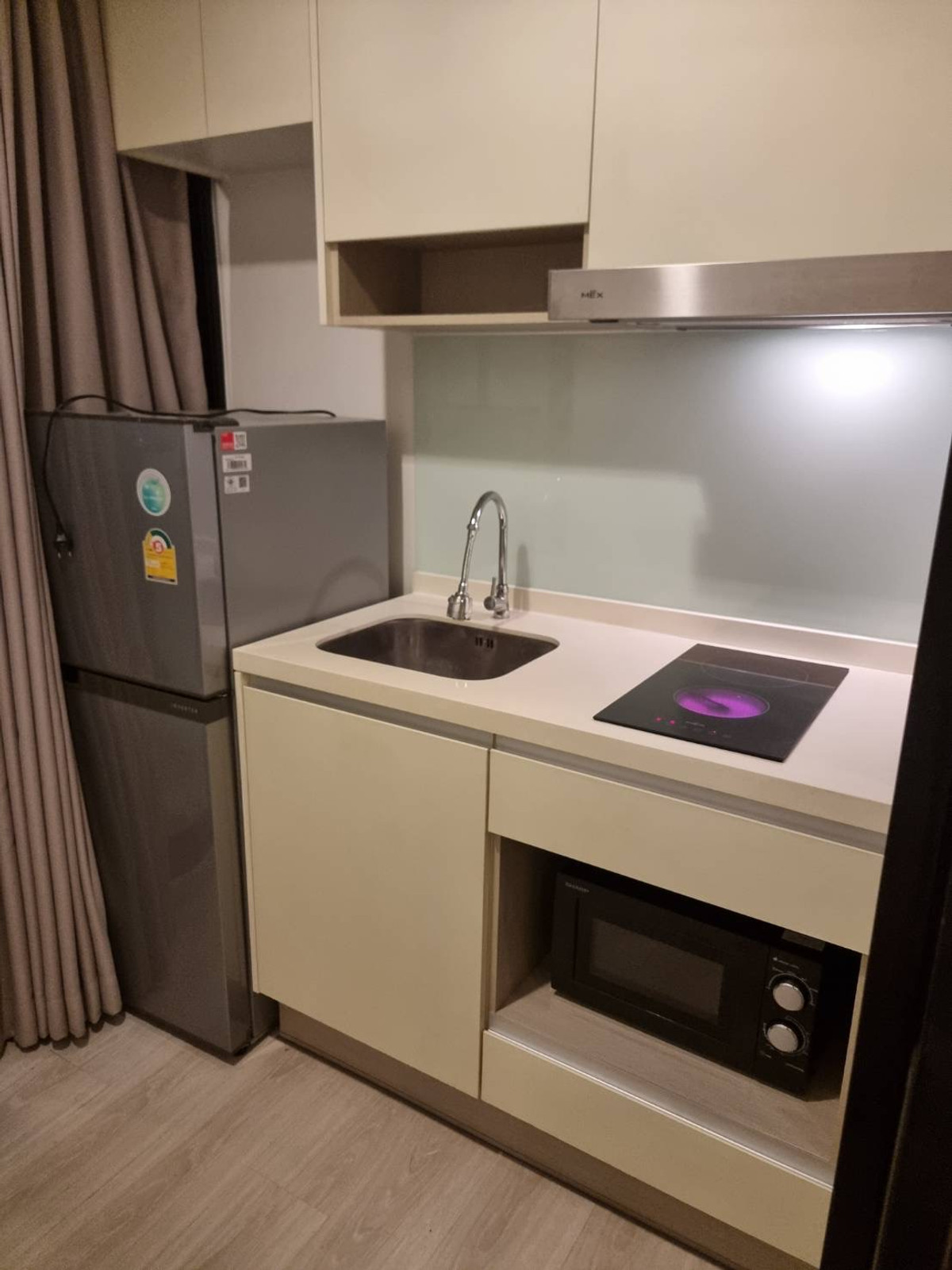 For RentCondoRattanathibet, Sanambinna : 📌 Condo for rent, Skyline Rattanathibet, 27th floor, size 31 sq m., has washing machine.