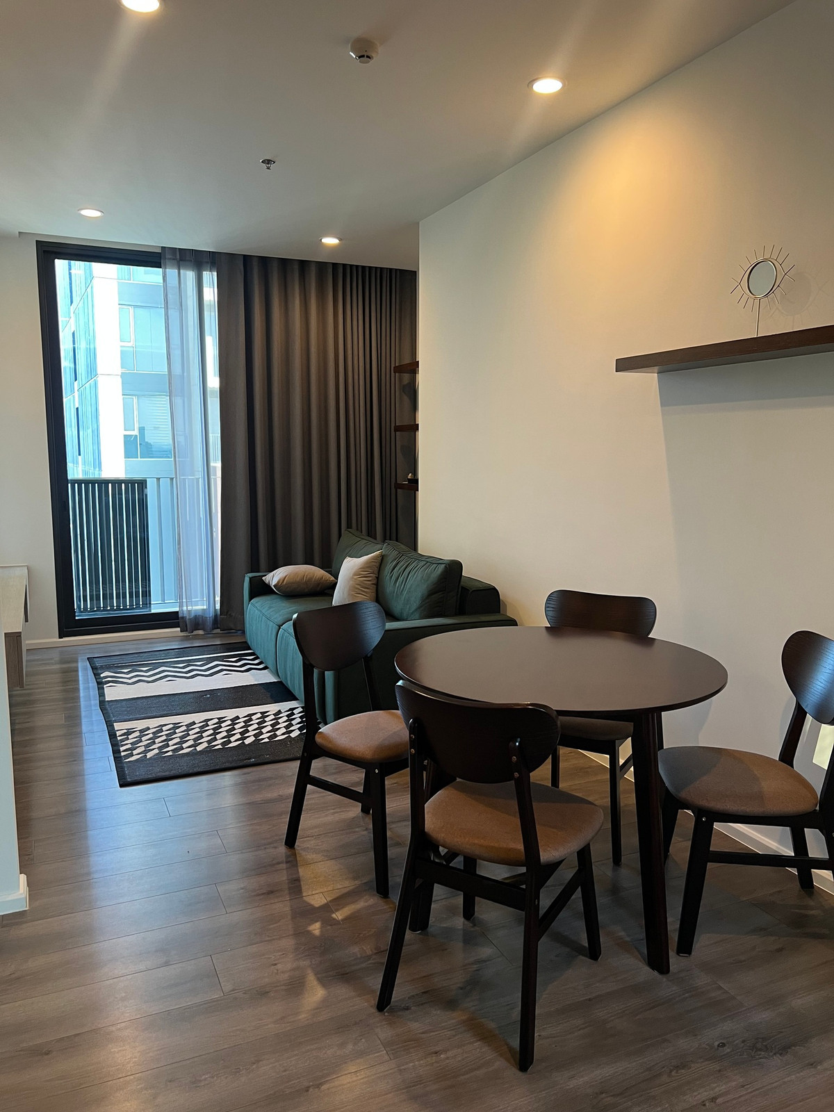 For RentCondoOnnut, Udomsuk : ✨Condo for Rent : Whizdom Essence Sukhumvit (AP-02) ( line : @condo91 )