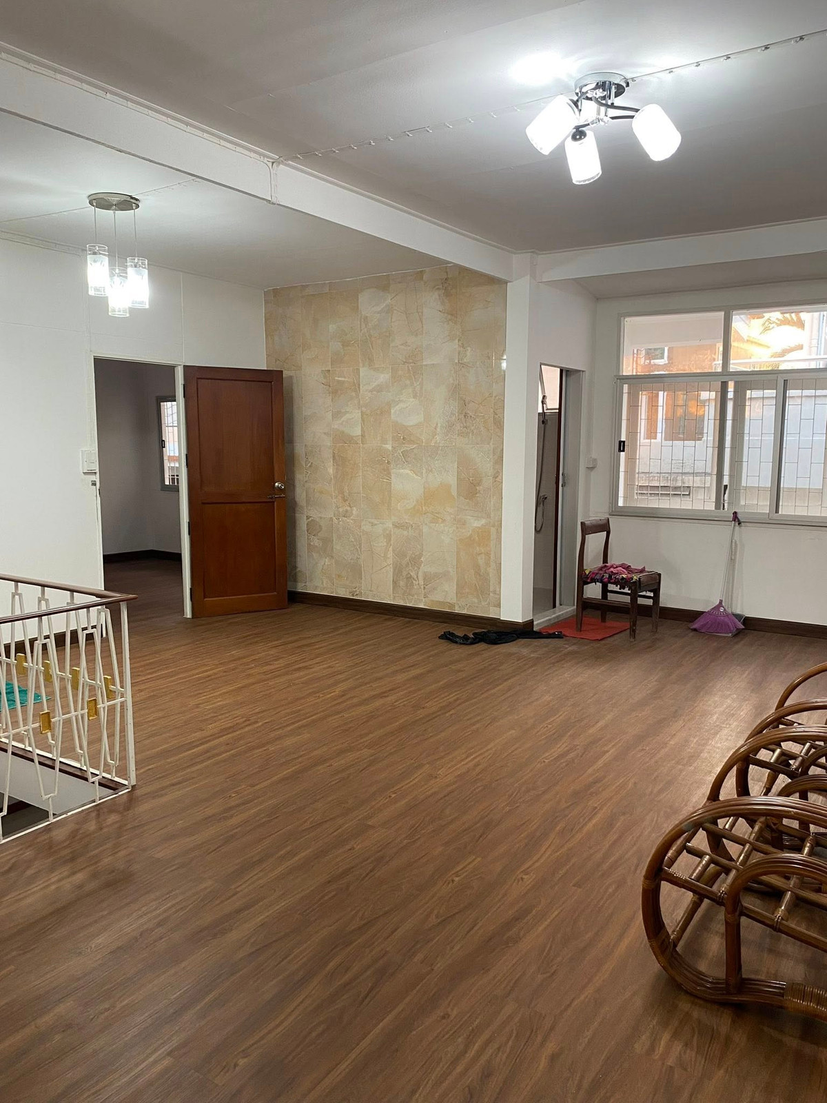 ให้เช่าบ้านโชคชัย4 ลาดพร้าว71 : #E301 🎉010469 ให้เช่าบ้าน Soi Lat Phrao 29