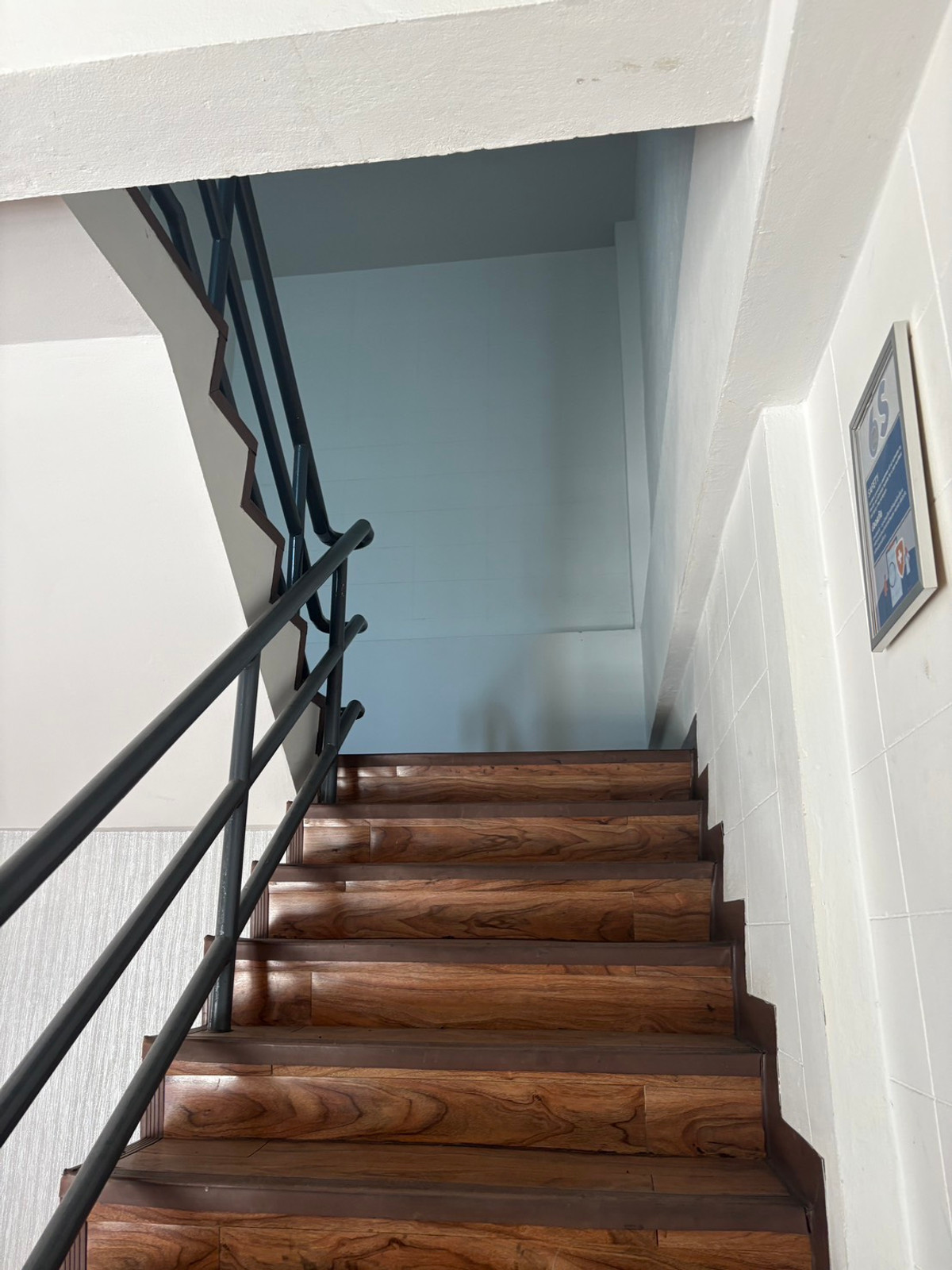 For RentOfficeSamut Prakan,Samrong : Commercial building for rent, Racha Thewa, Bang Phli, area 135 sq m., easy access to the industrial estate.