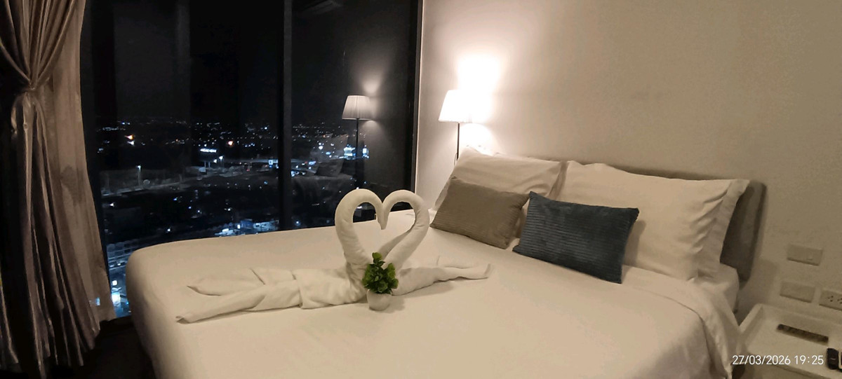 ให้เช่าคอนโดพัทยา บางแสน ชลบุรี สัตหีบ : Posh Pattaya​ ห้องมุม วิวทะเล+city