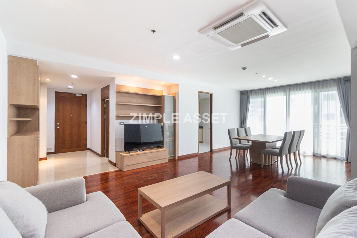 ให้เช่าสุขุมวิท อโศก ทองหล่อ : Line ID: @zimple_asset  อพาร์ทเมนท์หรู 20 ชั้น ใจกลางสุขุมวิท พร้อมสิ่งอำนวยความสะดวกให้คุณได้พักผ่อนอย่างมีระดับ ล้อมรอบไปด้วยห้างสรรพสินค้าชั้นนำ ด้วยทำเลสุดพรีเมี่ยม