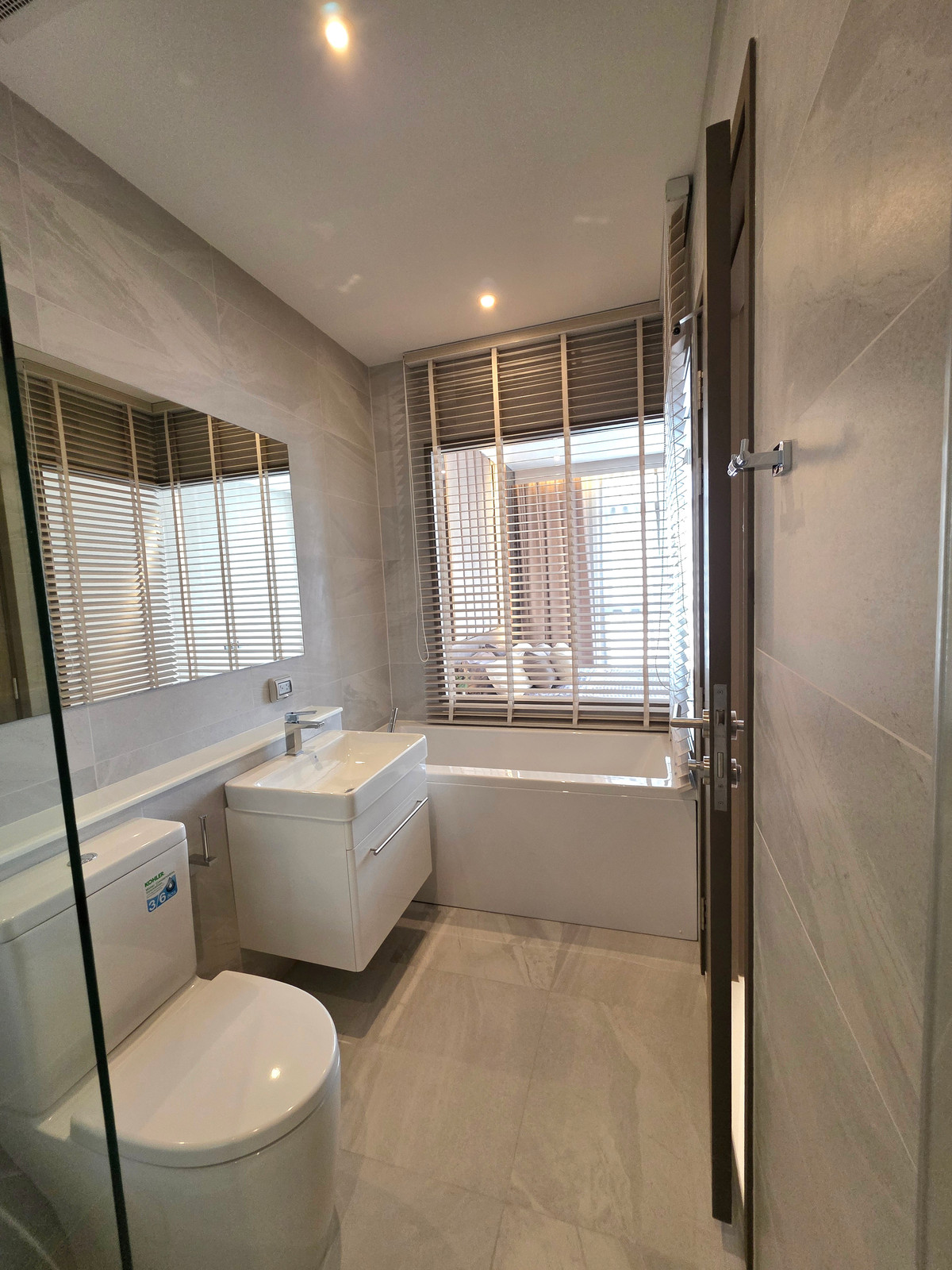 For RentCondoSukhumvit, Asoke, Thonglor : Rhythm Ekkamai Estate / 2 Bedrooms (FOR RENT), Rhythm Ekkamai Estate / 2 Bedrooms (FOR RENT) NA006