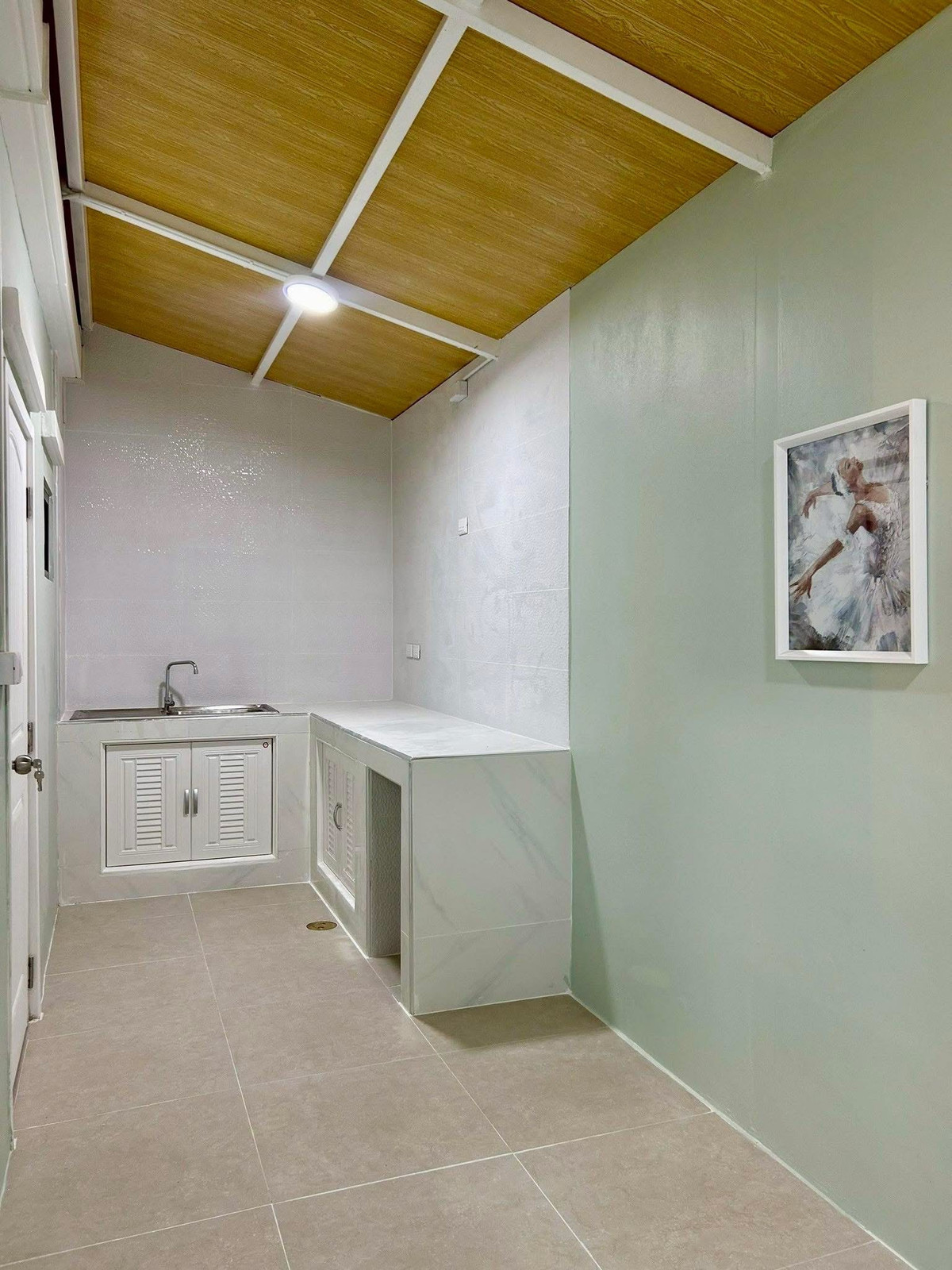 ขายทาวน์โฮมปทุมธานี รังสิต ธรรมศาสตร์ : ขายทาวน์เฮาส์พฤกษา 64/2 คลองสาม หลังมุม 24 ตร.ว. แต่งใหม่พร้อมอยู่ ฟรีโอน