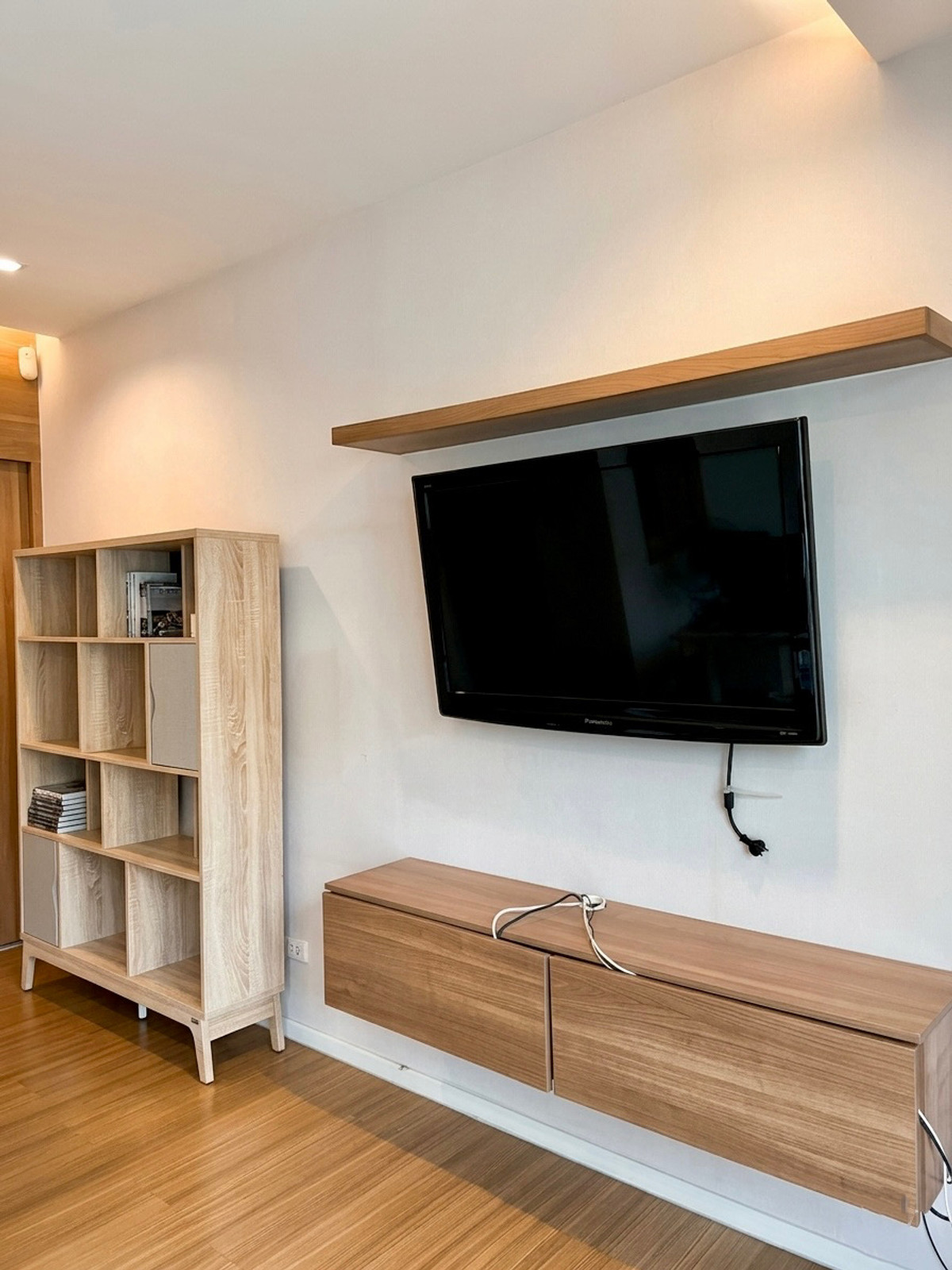 For SaleTownhomeChaengwatana, Muangthong : Baan Klang Muang Ngamwongwan / 3 Bedrooms (FOR SALE) BNS045