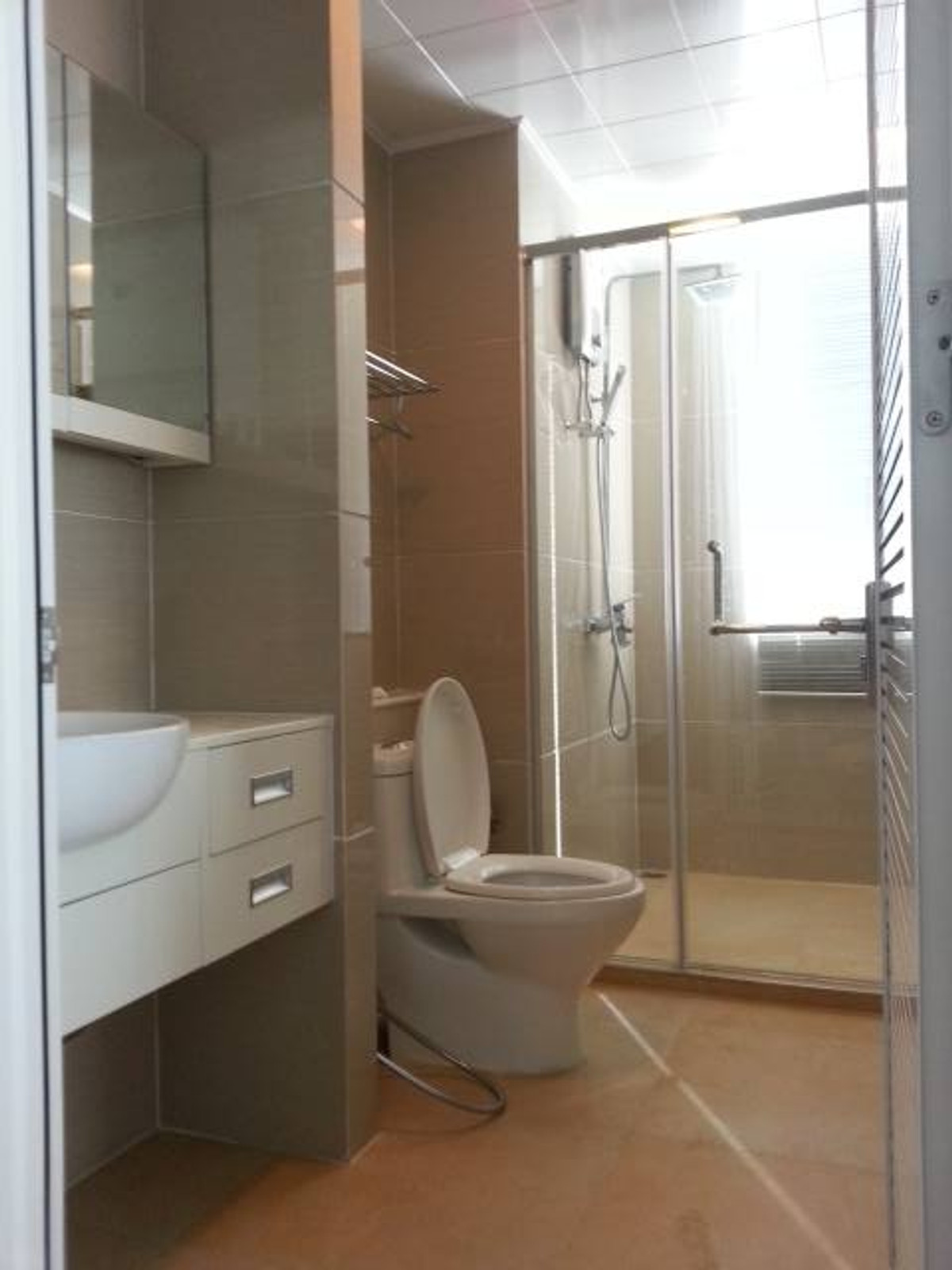 ให้เช่าคอนโดพระราม 9 เพชรบุรีตัดใหม่ RCA : ให้เช่า TC Green Rama 9 เช่าระยะสั้น-ยาวได้! ห้องแต่งครบ เริ่ม 18,500.-