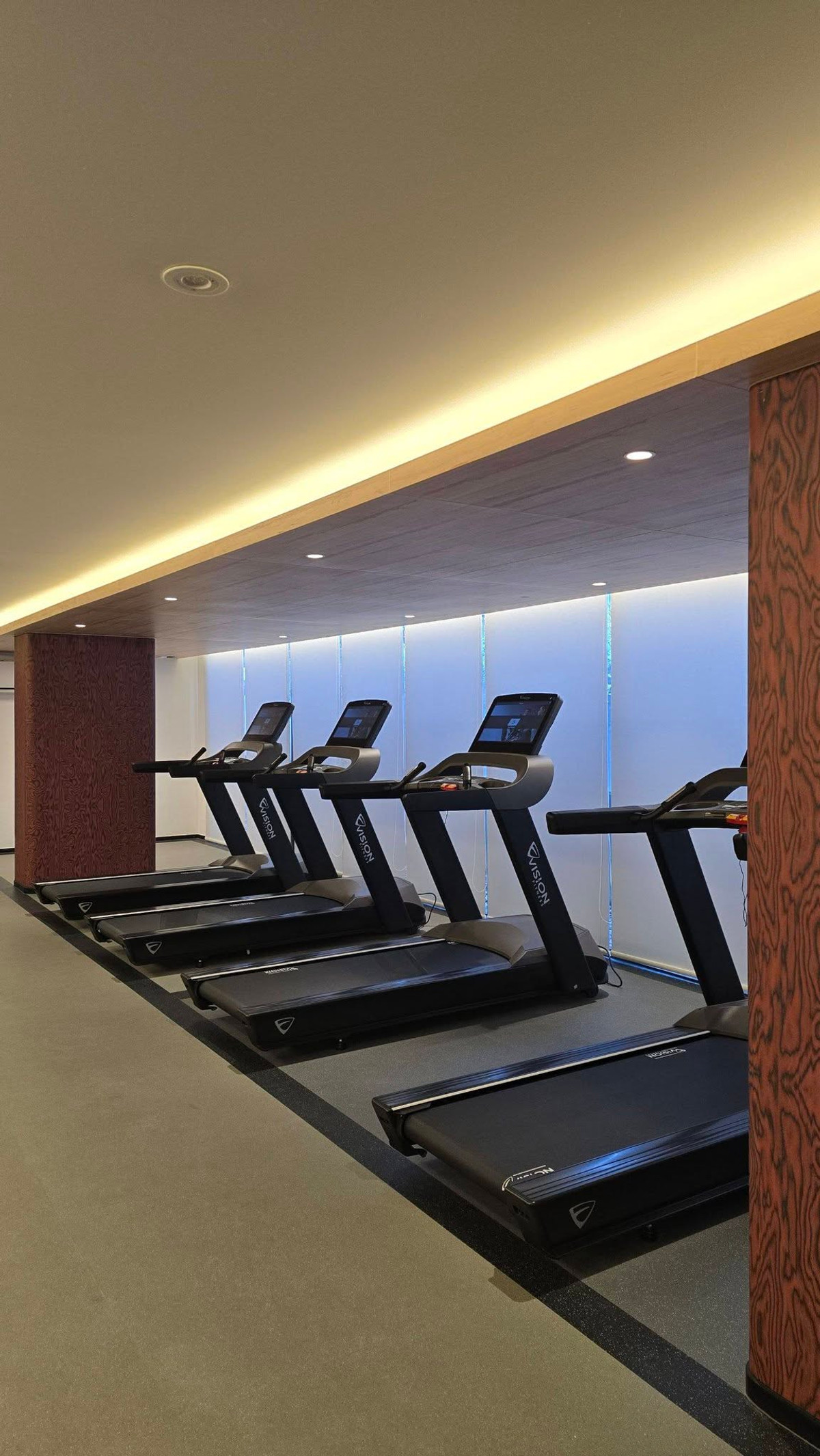 For RentCondoKasetsart, Ratchayothin : Chapter One More Kaset — Pool view, ready to move in!!