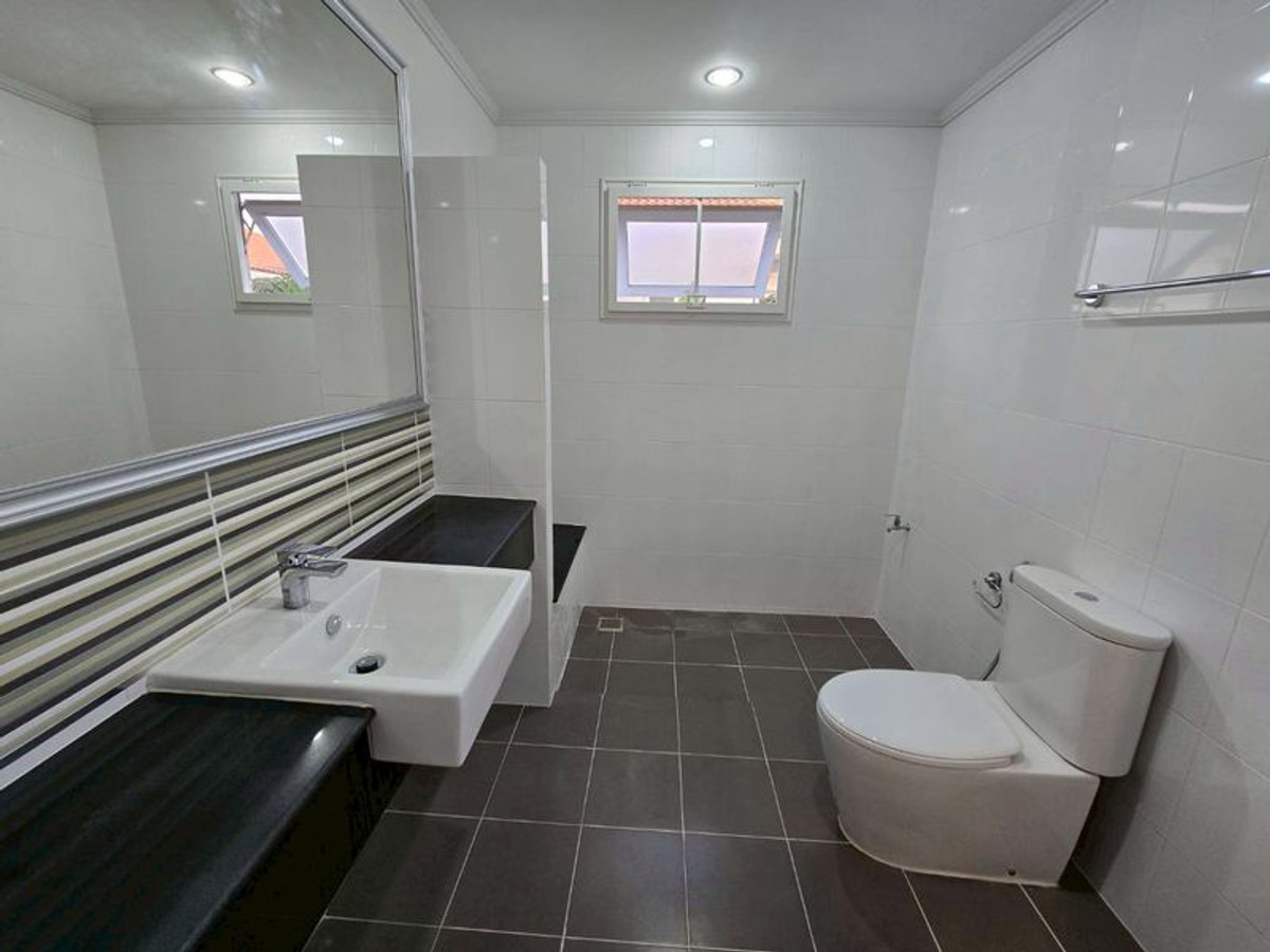 ขายบ้านลาดกระบัง สุวรรณภูมิ : ขายขาดทุน บ้านเดี่ยวทำเลดี ใกล้สนามบินสุวรรณภูมิ  ศุภาลัย การ์เด้นวิลล์ สุวรรณภูมิ ลาดกระบัง 54