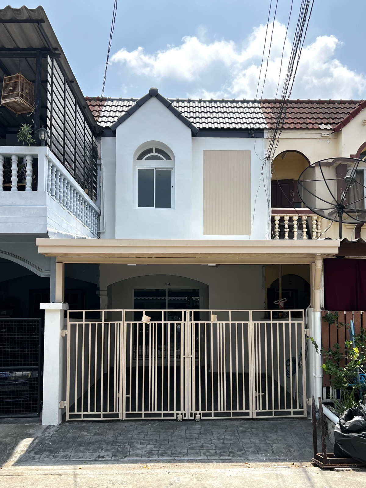 ขายทาวน์โฮมโชคชัย4 ลาดพร้าว71 : ขายทาวน์เฮ้าส์/ทาวน์โฮม บ้านเลิศอุบล 4 ลาดพร้าว เขต ลาดพร้าว กรุงเทพ CX-141565