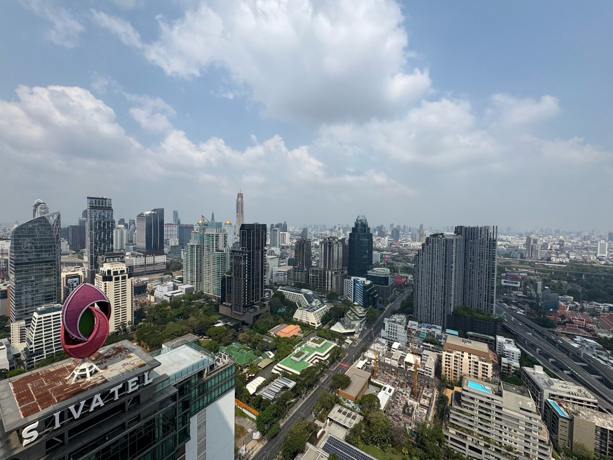 ให้เช่าคอนโดวิทยุ ชิดลม หลังสวน : Noble Ploenchit