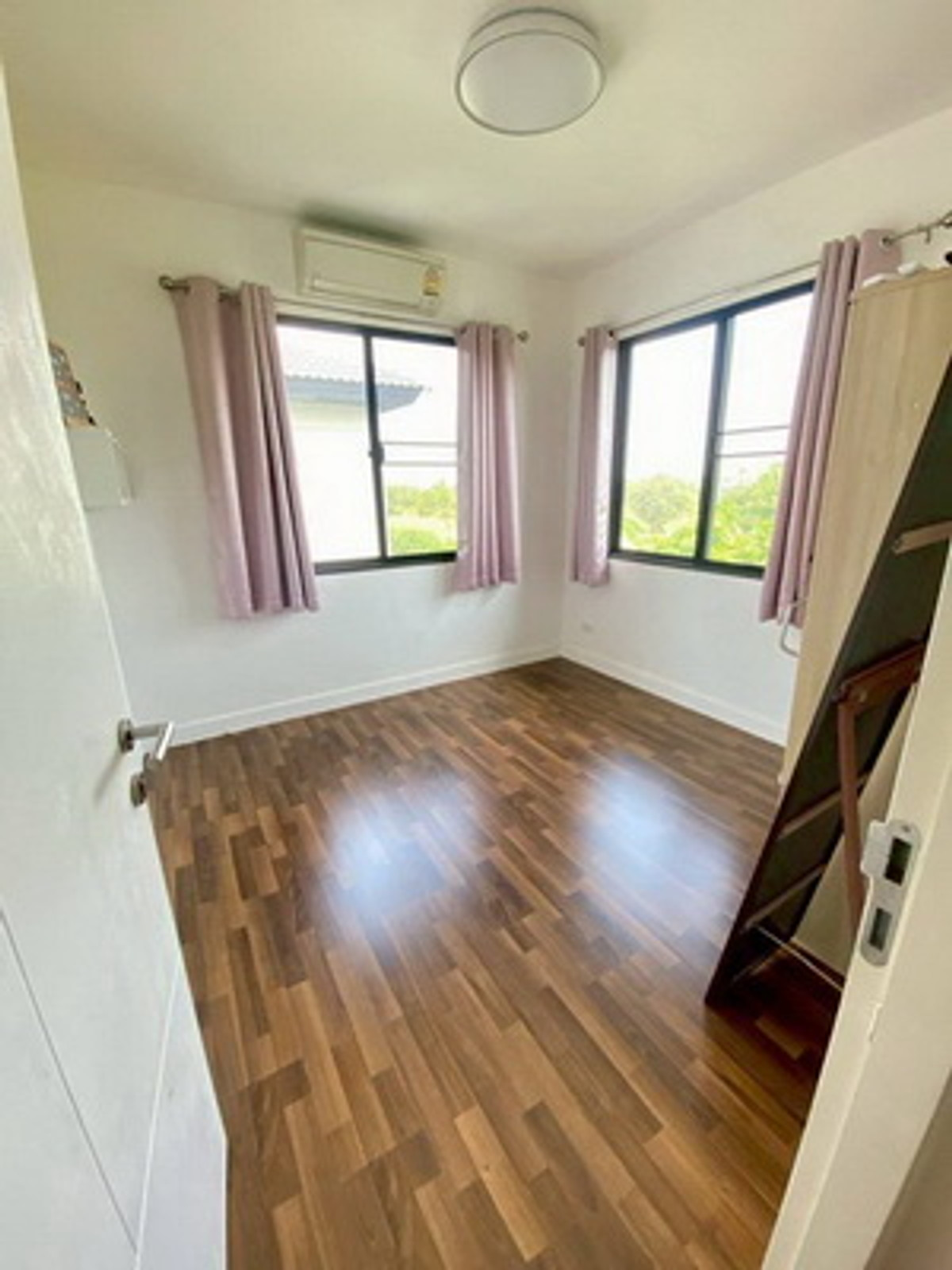 For RentHouseNawamin, Ramindra : FOR RENT HABITIA ORBIT HATHAIRAT / 3 bedrooms 3 bathrooms / 72 Sqw. 150 Sqm. **39,000** CLOSE TO SAFARI WORLD