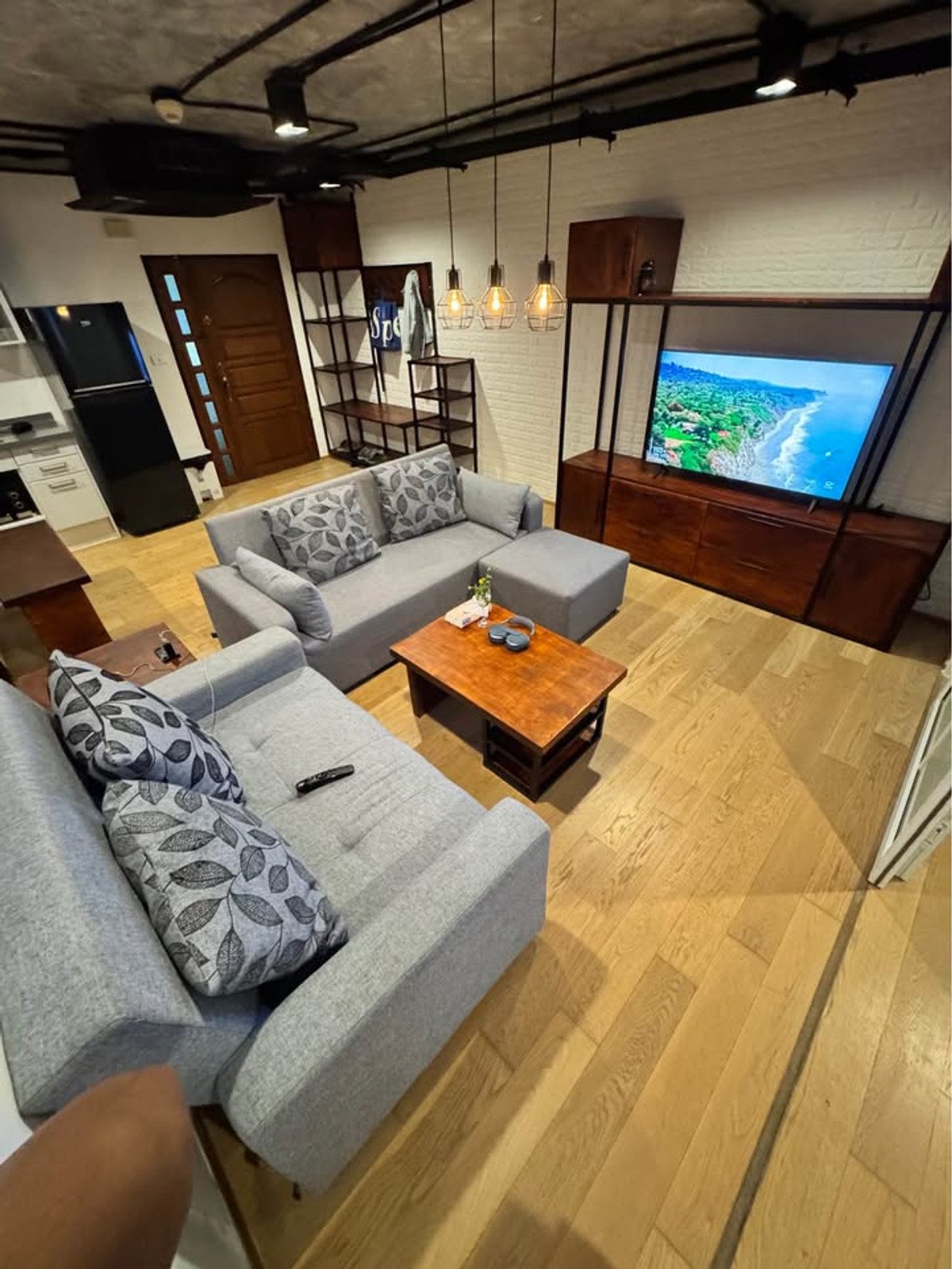 ให้เช่าคอนโดสุขุมวิท อโศก ทองหล่อ : #E340🎉020469 ให้เช่าคอนโด Supalai Place Condominium Sukhumvit 39