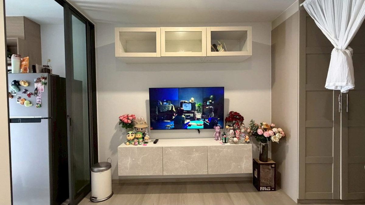 For SaleCondoRattanathibet, Sanambinna : Urgent Sale ✨ ASPIRE Rattanathibet-Weston ✨ Pool view, East facing, Fully furnished and equipped with appliances.