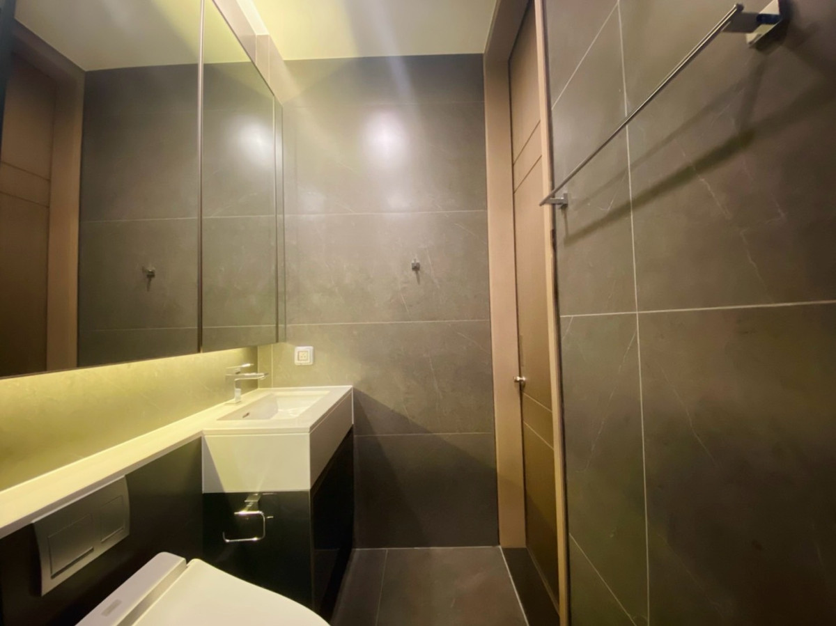 ให้เช่าคอนโดพระราม 9 เพชรบุรีตัดใหม่ RCA : ⚡️FlashDeal⚡️TheEsseSinghaComplex (1bed1bath) 35sqm. 25,000🔥 Tel. 092-6289149