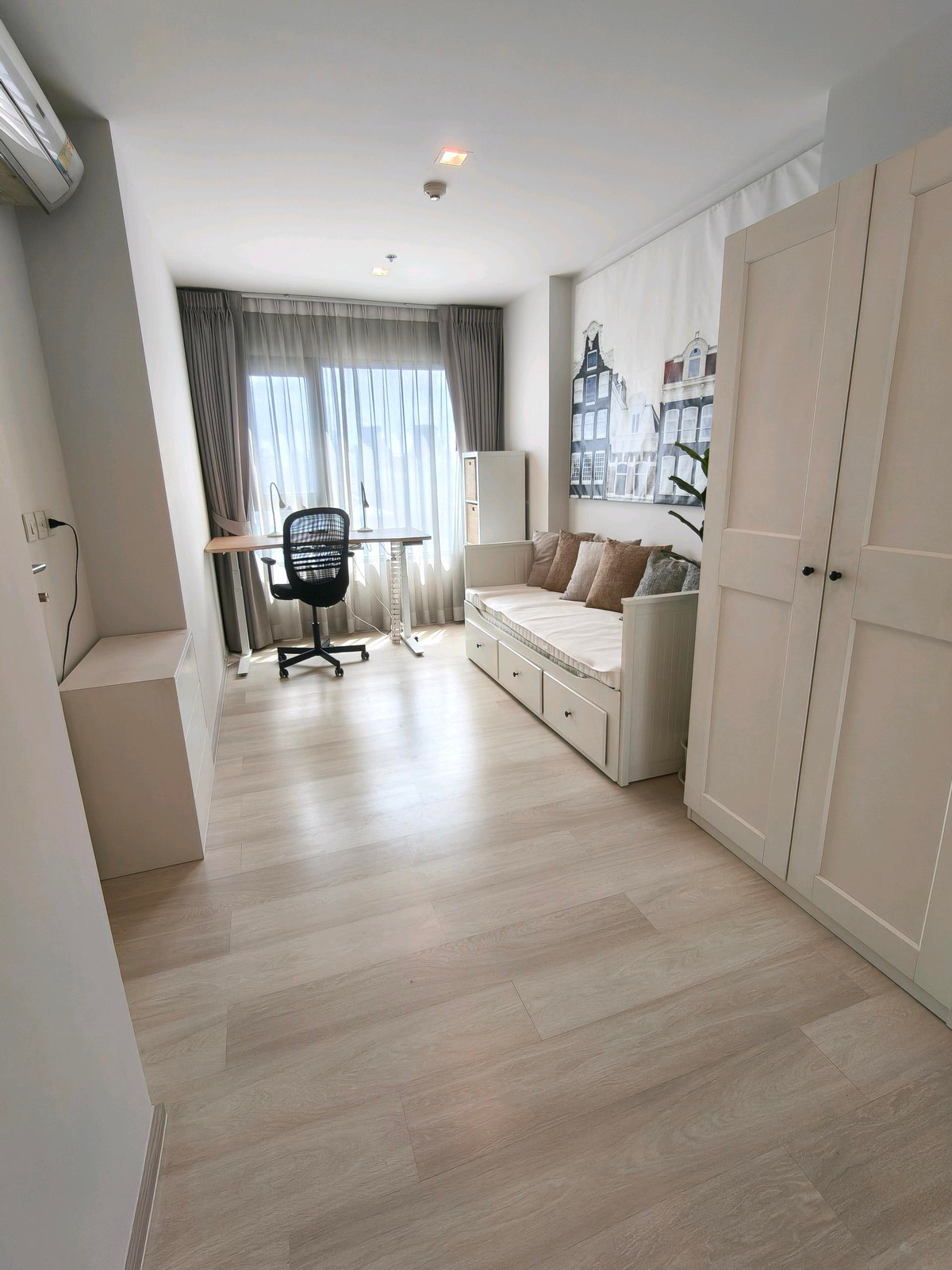 ให้เช่าคอนโดวิทยุ ชิดลม หลังสวน : ให้เช่า / Rent Condo Life One Wireless, 2 Bedroom ใกล้ BTS Chidlom,BTS Phloen Chit, Central Embassy, Central Chidlom

