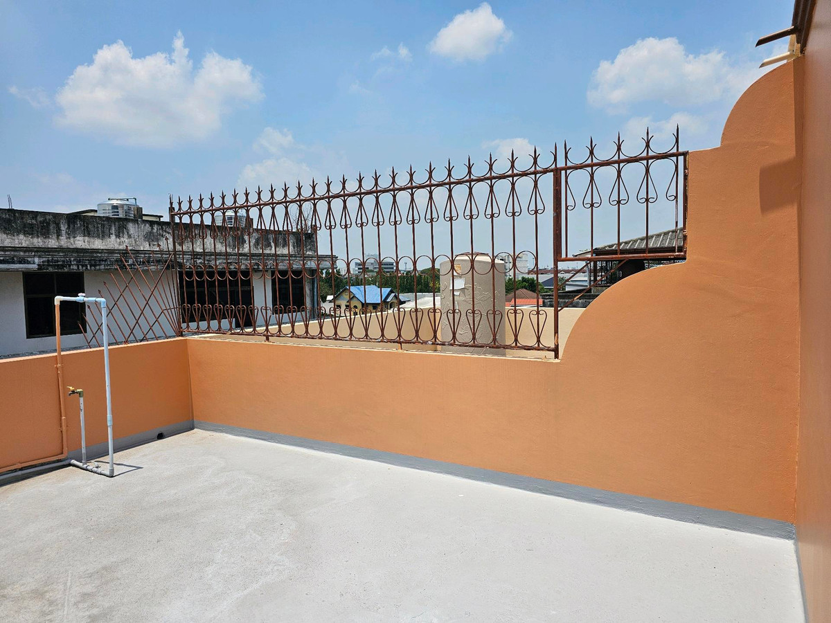 ให้เช่าอาคารพาณิชย์โชคชัย4 ลาดพร้าว71 : 📍ลาดพร้าว87แหล่งชุมชน เหมาะเปิดกิจการ+พักอาศัย ข้างตึกขึ้นป้ายโปรโมทคนเห็นเพียบ