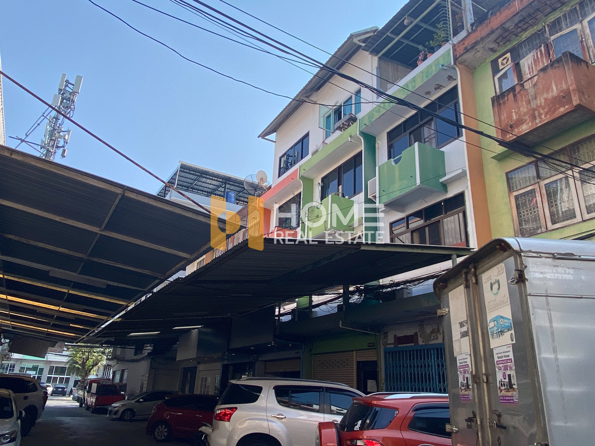 For SaleShop HouseOnnut, Udomsuk : Commercial Building Soi Udomsuk 35 / (For Sale), Commercial Building Soi Udomsuk 35 / (FOR SALE) GNG051