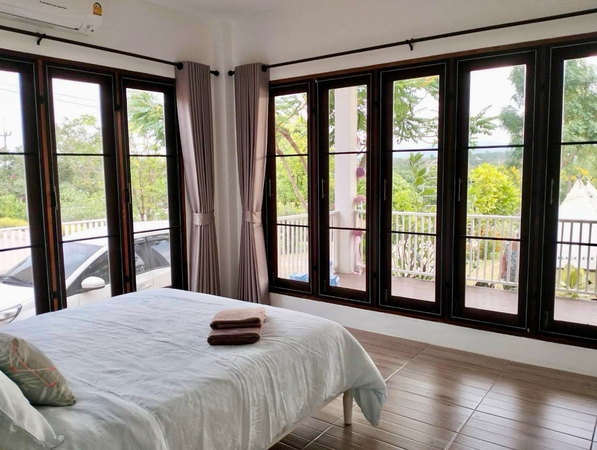 ขายกิจการโรงแรม & กิจการอพาร์ตเมนต์สระบุรี : ขายบ้านเดี่ยว/รีสอร์ท พร้อมที่ดิน 10ไร่ วิวภูเขา เหมาะทำโรงแรม รีสอร์ท โฮมสเตย์ พูลวิลล่า Air bnb วังม่วง สระบุรี แต่งสวยจัด น่าลงทุนมาก ขายถูก