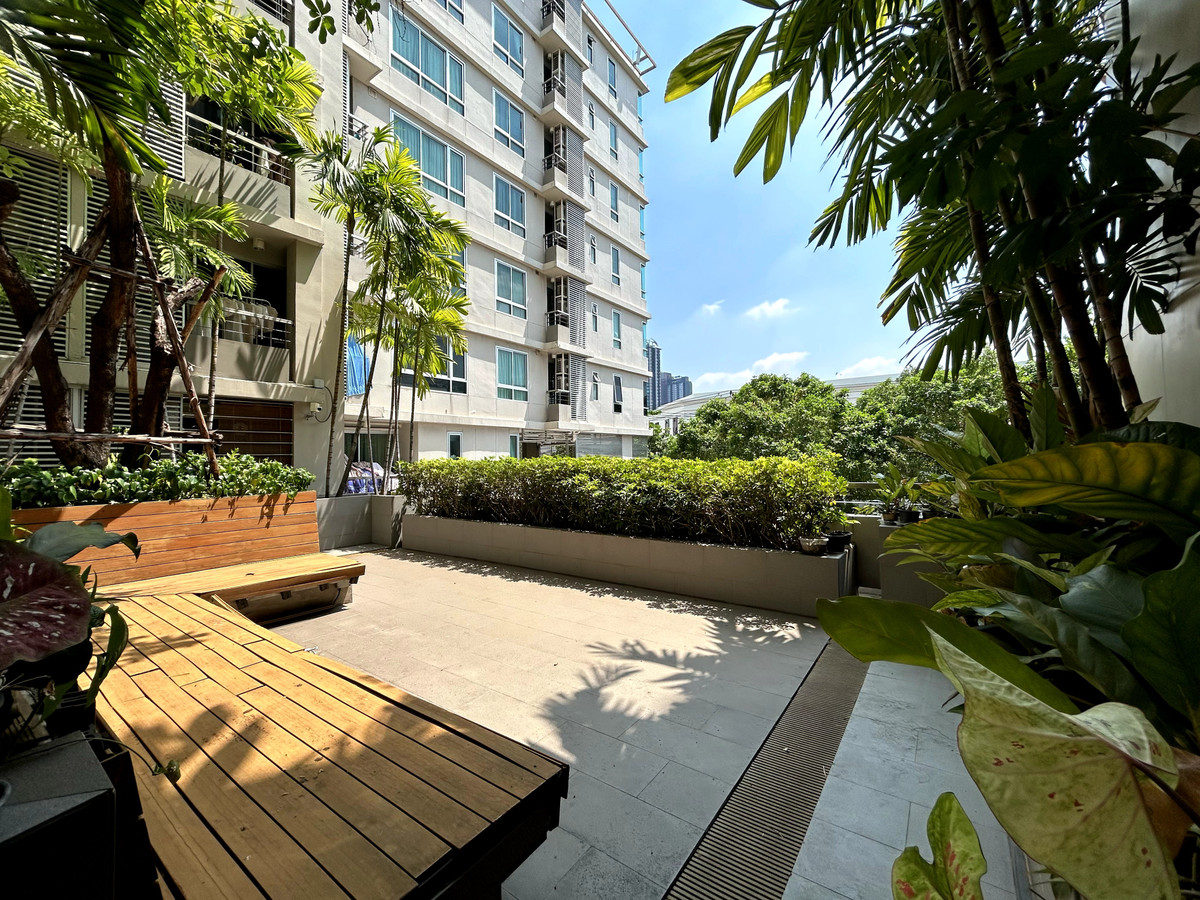 ขายคอนโดรัชดา ห้วยขวาง : The Kris 6 Ratchada 17 / 2 Bedrooms (FOR SALE), เดอะ คริส 6 รัชดา 17 / 2 ห้องนอน (ขาย) TARN288