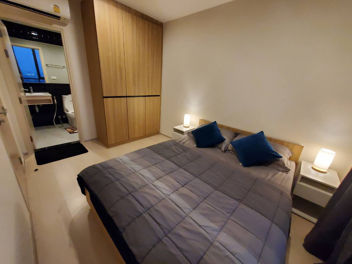 For RentCondoChaengwatana, Muangthong : NueNoble Chaengwattana for rent 12,000 baht 28th floor, beautifully decorated room, complete with electrical appliances. 🔥Near the government center 🔥 and Muang Thong Thani