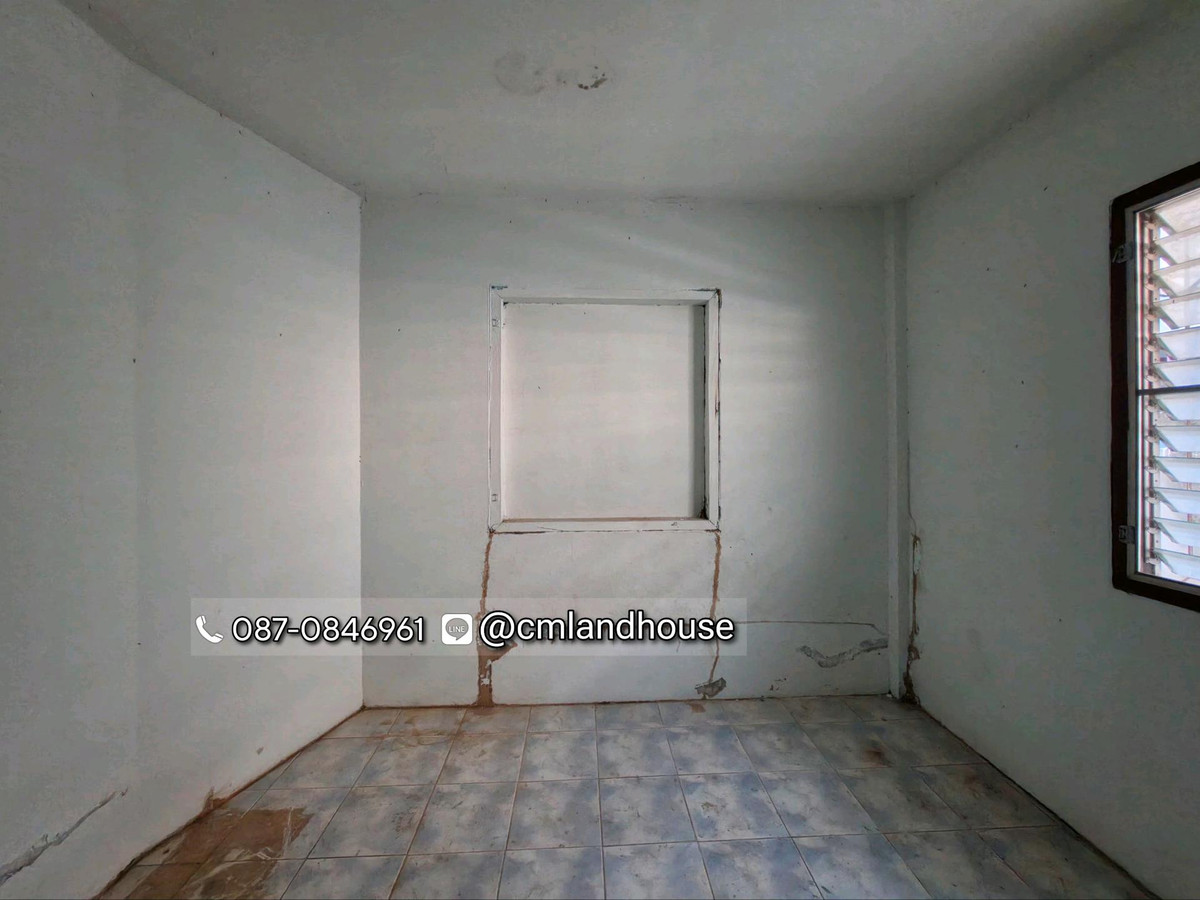 ขายบ้านเชียงใหม่ : ถูกกว่าคุ้มกว่าคอนโด! บ้านวรุณนิเวศน์ ต.แม่เหียะ อ.เมือง ใกล้แยกแม่เหียะ บิ๊กซี แม็คโคร IKEA 2 กม. ใกล้เซ็นทรัลแอร์พอร์ต 4 กม. ใกล้สนามบิน 5 กม. (ขายตามสภาพต้องปรับปรุง)