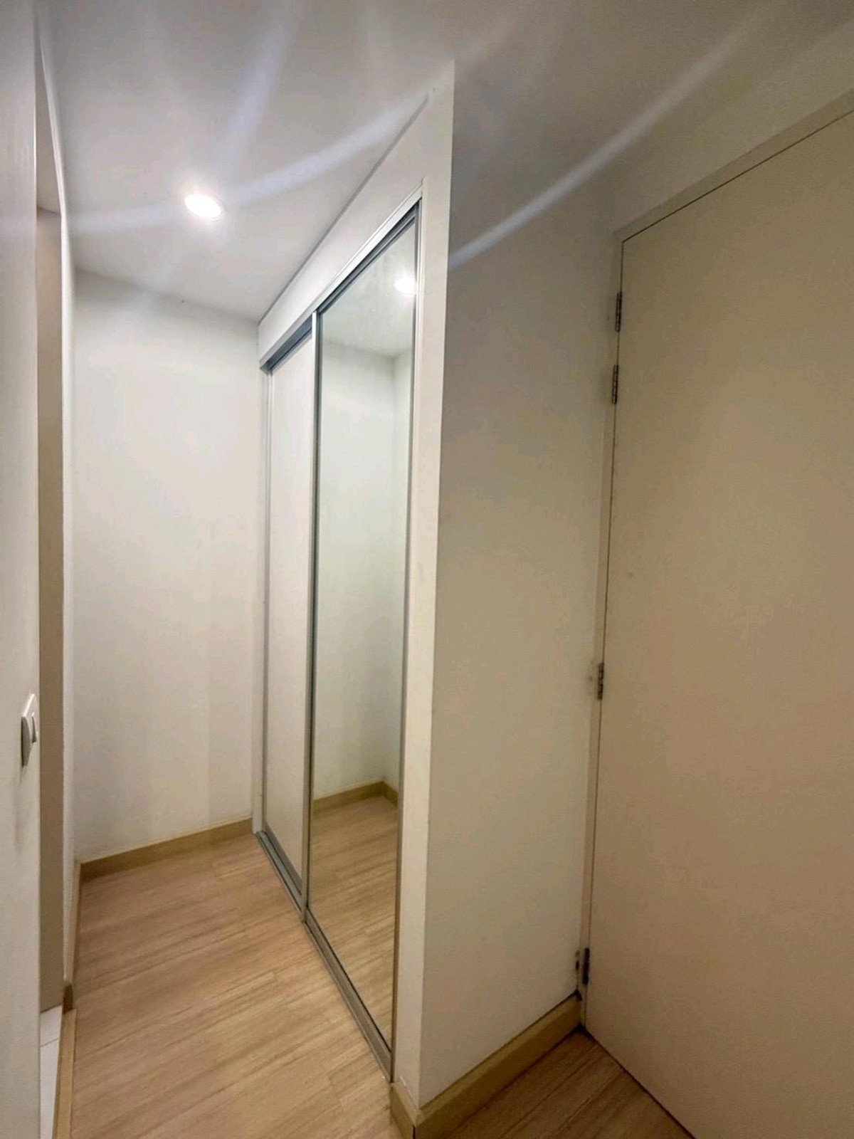 For RentCondoBangna, Bearing, Lasalle : #E195 (Former code S5747) 🎉 260369 Condo for rent The Parkland Srinakarin Lakeside