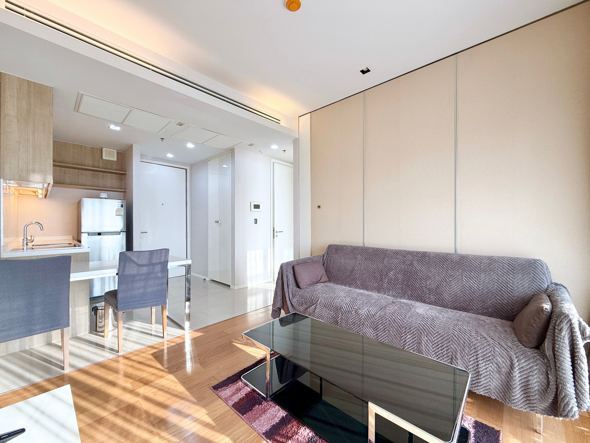 ให้เช่าคอนโดพระราม 9 เพชรบุรีตัดใหม่ RCA : 🚀 Circle 2 Prototype - 48ตรม. 1นอน1น้ำ ชั้นสูง พร้อมอยู่ 092-545-6151 (ทีม) 