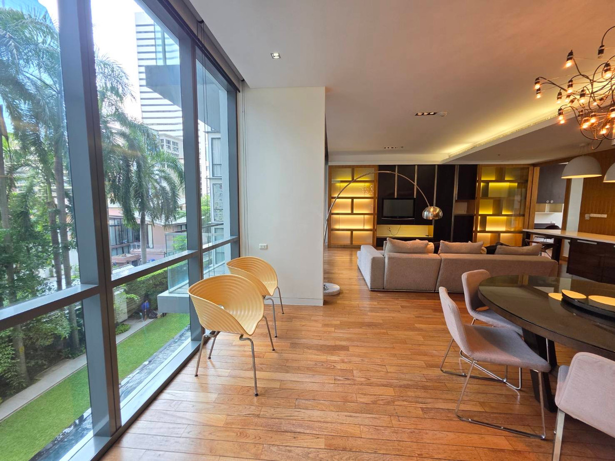 คอนโดสุขุมวิท อโศก ทองหล่อ : Domus Sukhumvit 16: 2+1 bed 3bath 167sqm. Sell: 45,000,000 Rent: 110,000/mth. Am: 0656199198