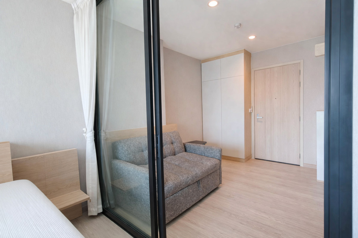 คอนโดพระราม 9 เพชรบุรีตัดใหม่ RCA : 🔥 Life Asoke ห้อง 1 Bed Plus — อยู่เองก็ดี ทำงานก็ได้ นัดชมได้เลยวันนี้ โทร.063-6165390