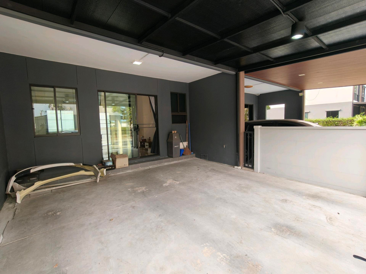 ทาวน์โฮมนวมินทร์ รามอินทรา : ขาย/เช่า ทาวน์โฮม พลีโน่ พหลโยธิน 54/1 ไซส์ใหญ่ 20 ตรว. หลังบ้านกว้าง มีเนื้อที่เยอะขึ้น

✨ บ้านไซส์ใหญ่ 20 ตร.ว. ฟังก์ชันครบ 3 นอน 3 น้ำ | ทำเลเข้า-ออกเมืองสะดวกที่สุด!