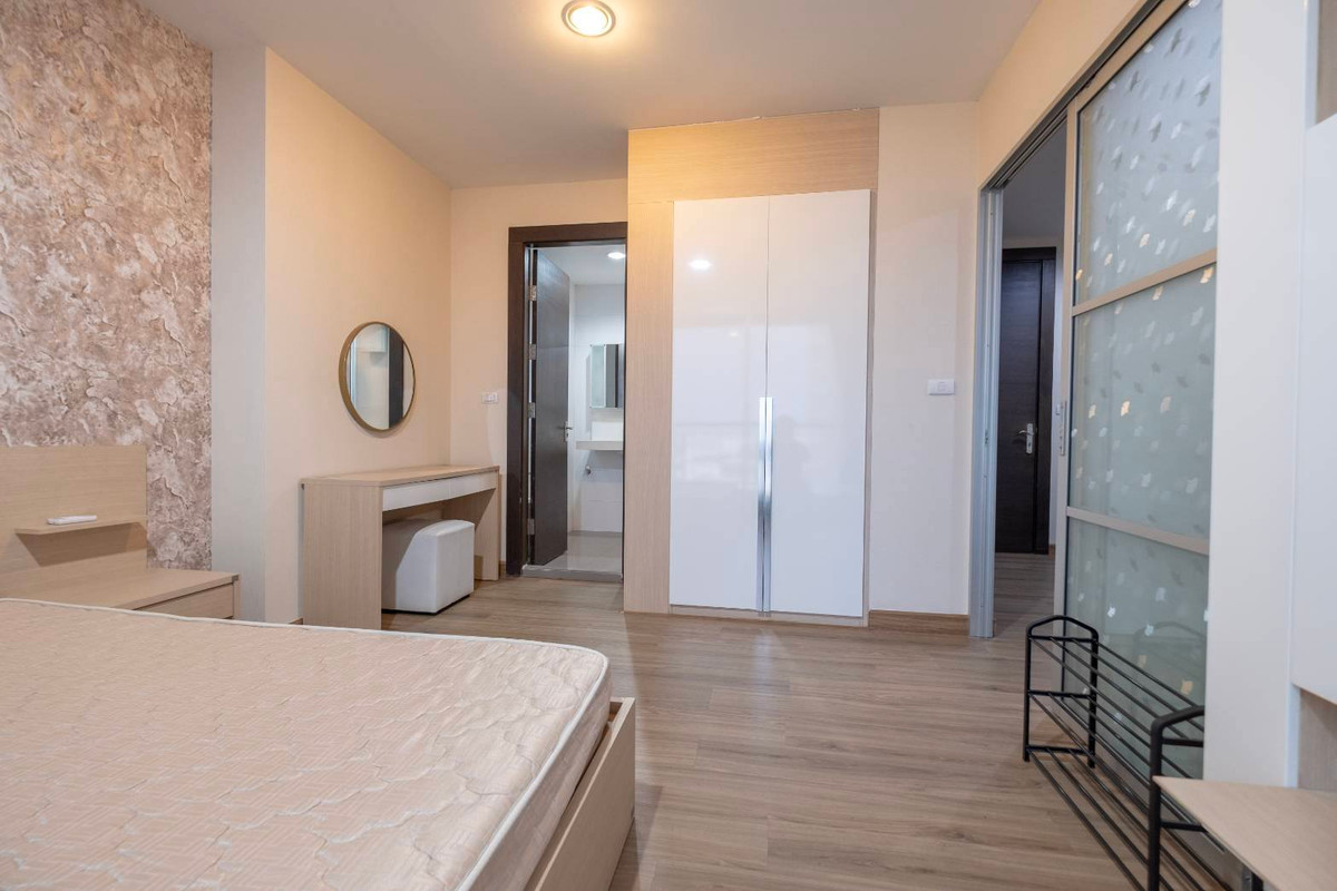 For RentCondoRatchadapisek, Huaikwang, Suttisan : For Rent: Rhythm Ratchada, 18,000 THB [MKr260419]