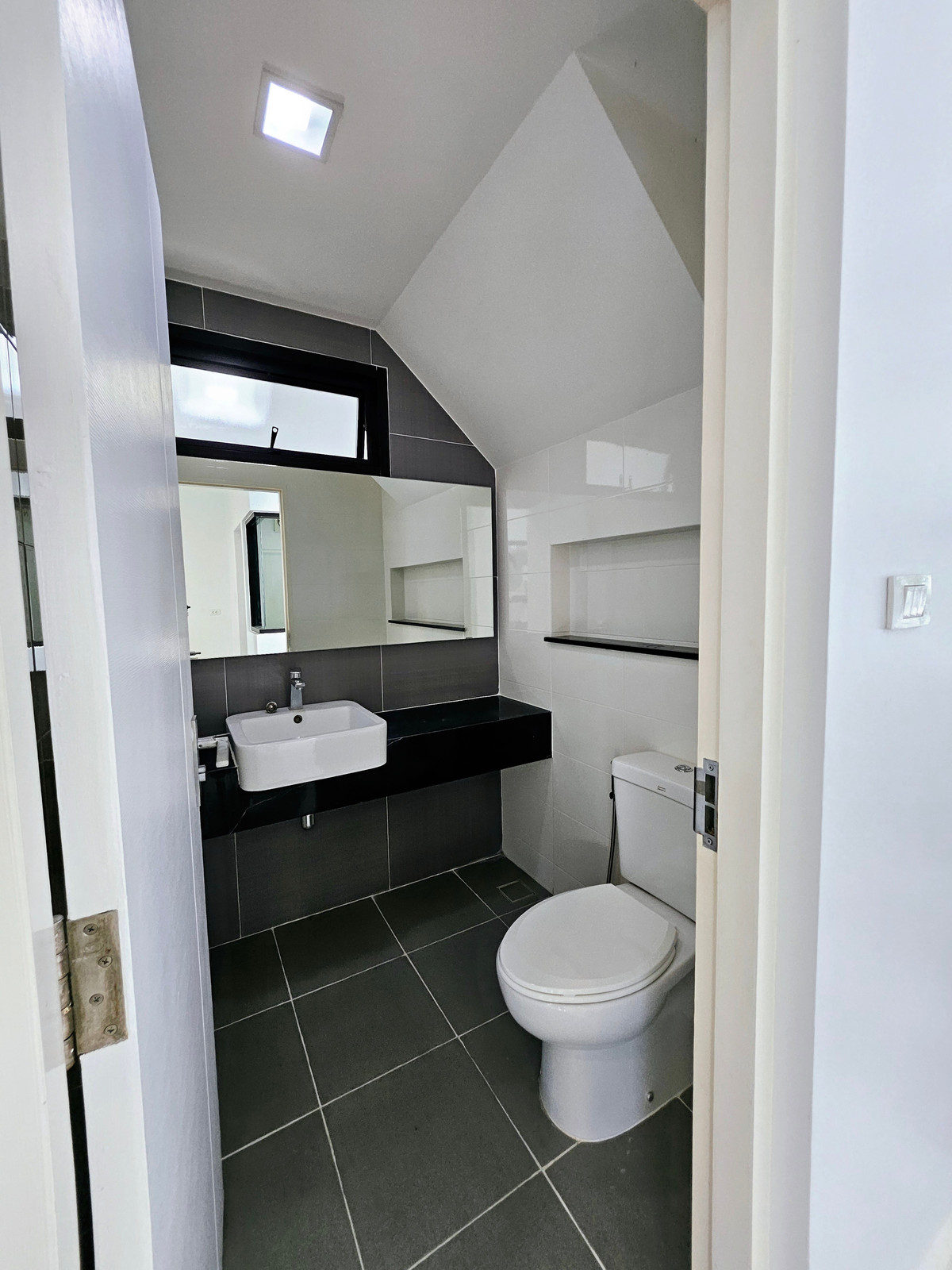 For RentHouseRama 2, Bang Khun Thian : Pet-Friendly ! 6-Bedroom Renovated Home with Private Garden✨