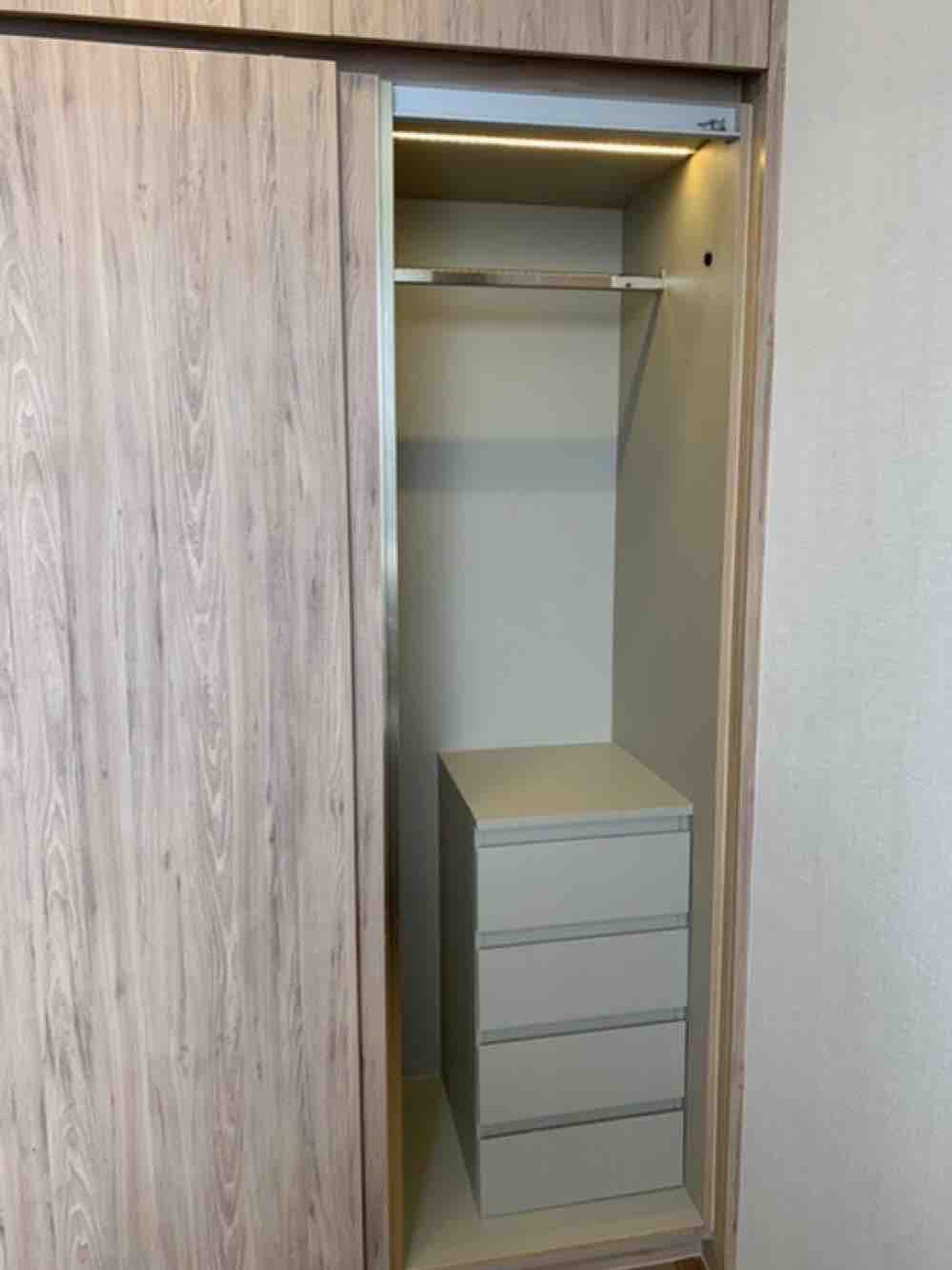 ให้เช่าคอนโดสุขุมวิท อโศก ทองหล่อ : 💥DL-9294💥ว่าง ให้ เช่า ไซมิส เอ็กซ์คลูซีฟ 42👉แอดไลน์ @seecondo 