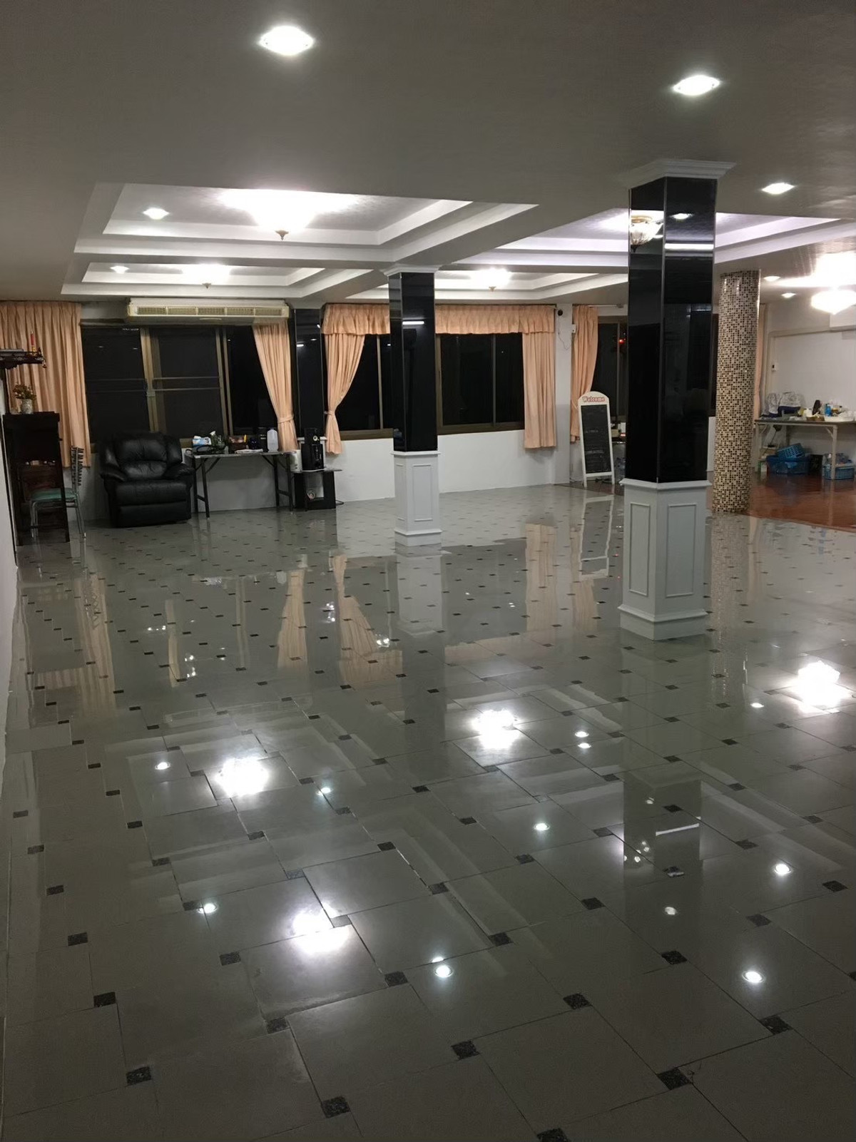 For SaleOfficeSukhumvit, Asoke, Thonglor : Commercial Building for Selll in Sukhumvit 24