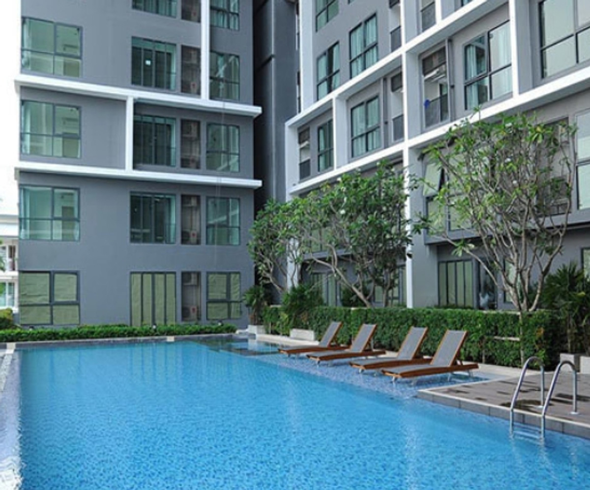 For RentCondoWongwianyai, Charoennakor : ✨ Live a Smart Life in the heart of Thonburi, Ideo Mobi Sathorn, fully functional room, premium specs, with MaxValu 24 hours under the building 🎉