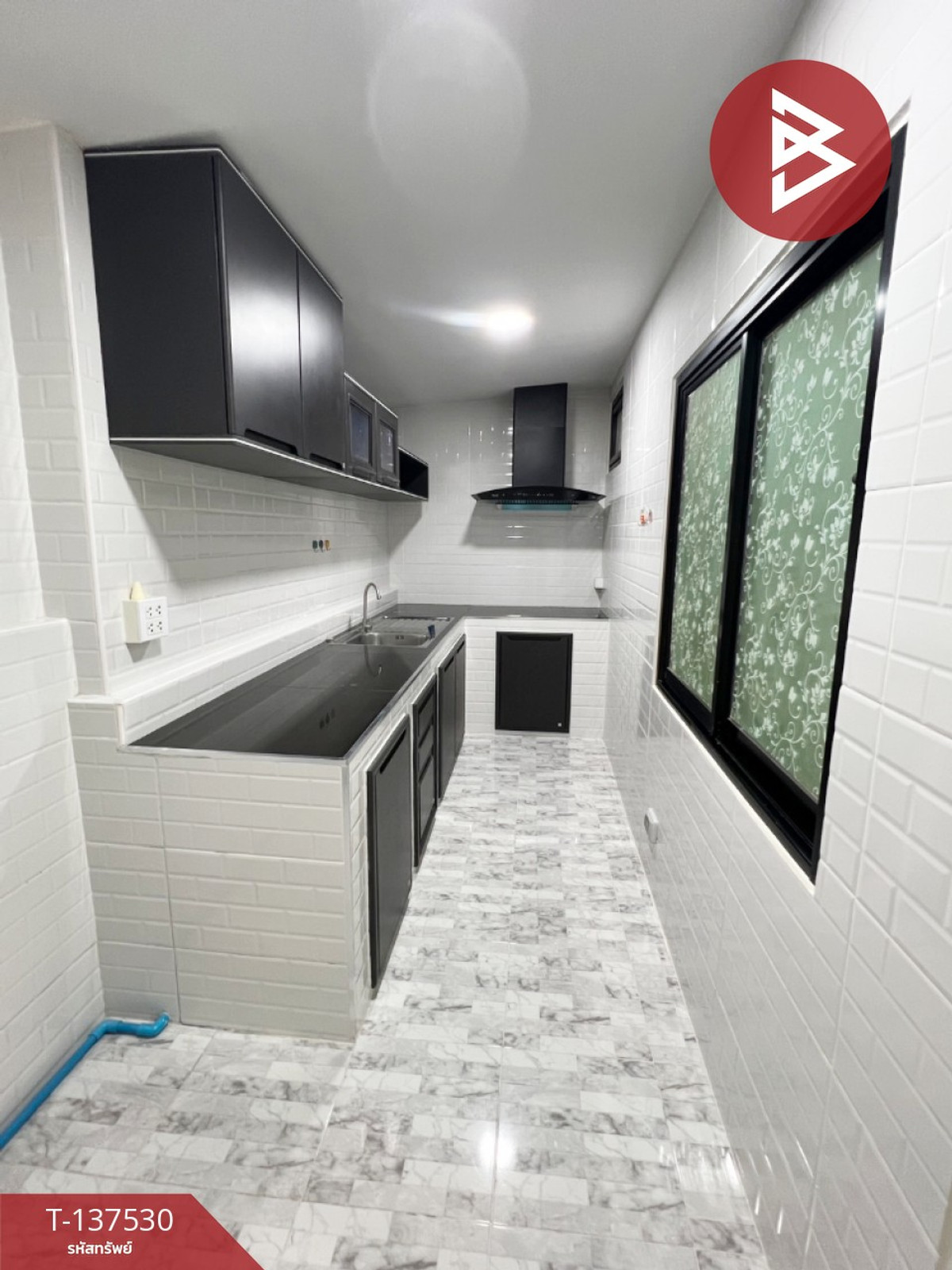 ขายทาวน์โฮมพัทยา บางแสน ชลบุรี สัตหีบ : ขายทาวน์เฮ้าส์ หมู่บ้านเดอะเซ็นทรัล3 อัสสัมชัญ-ศรีราชา (The Central3 Assumption-Sriracha) ชลบุรี