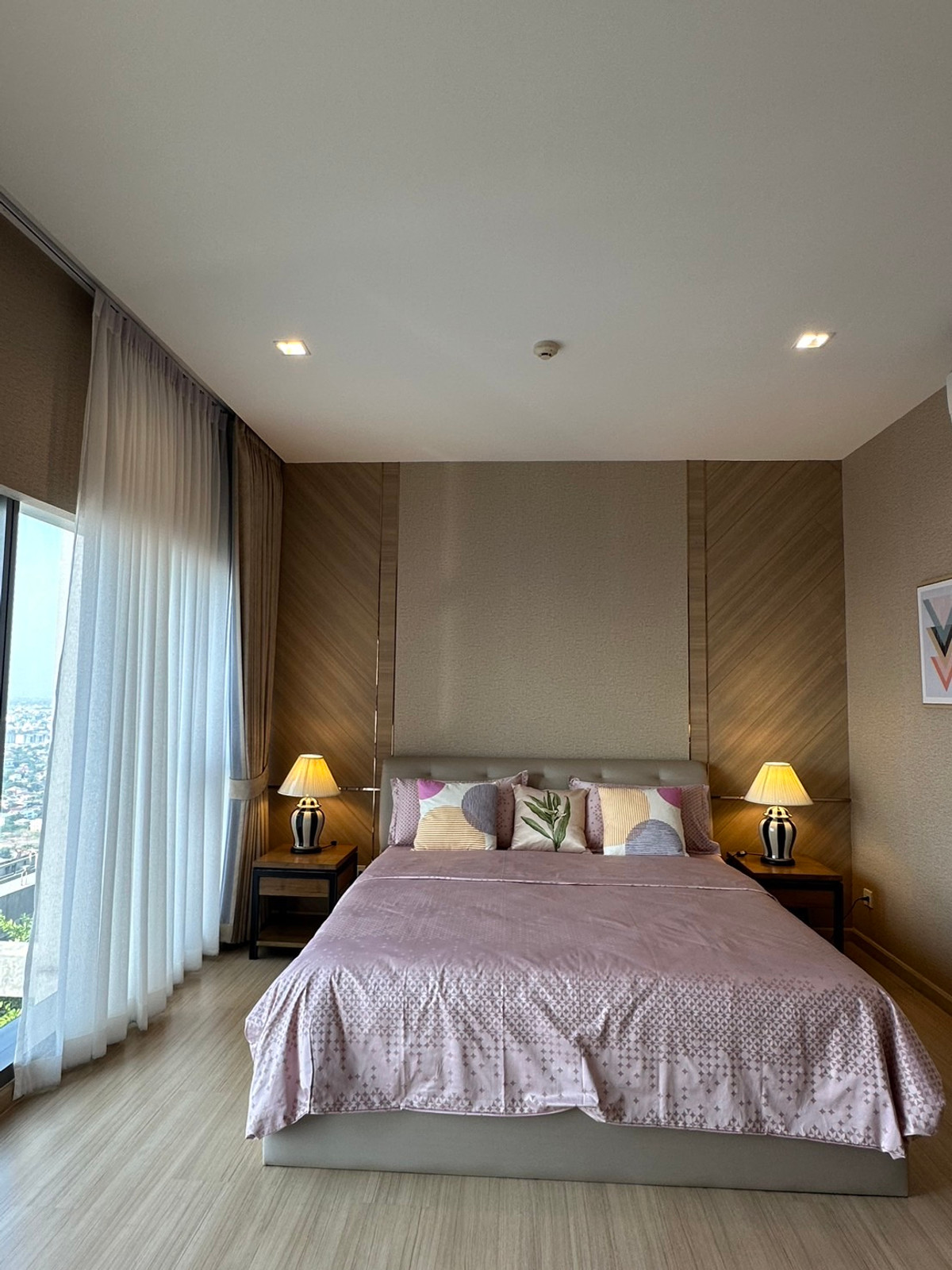 For RentCondoOnnut, Udomsuk : Hot Deal! 3BR Luxury Condo @ Wishdom Connect Sukhumvit | 128 sqm | High Floor | 120,000 THB
