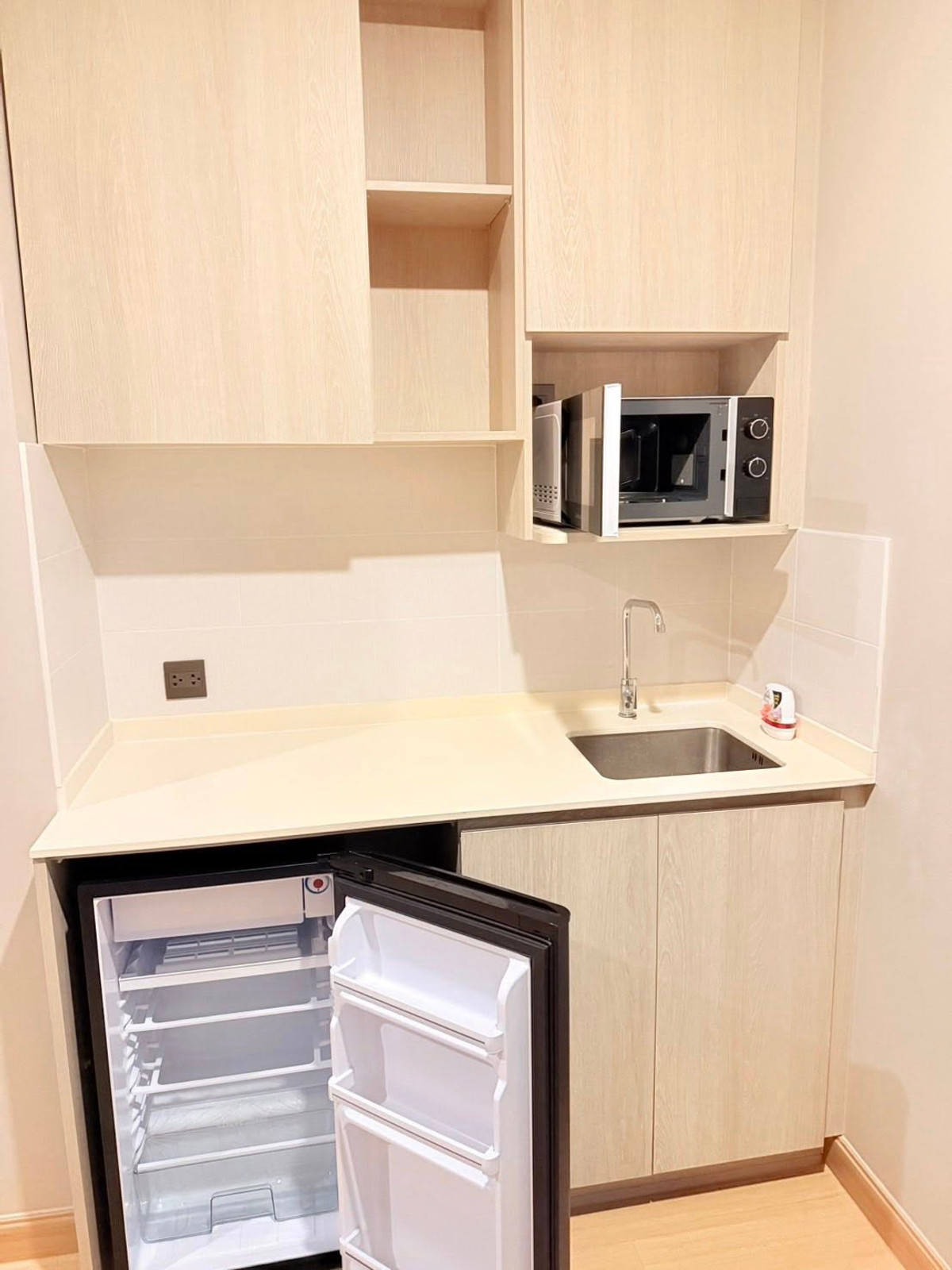 For RentCondoKasetsart, Ratchayothin : #E380🎉060469 Condo for Rent at Lumpini Park Phahon 32