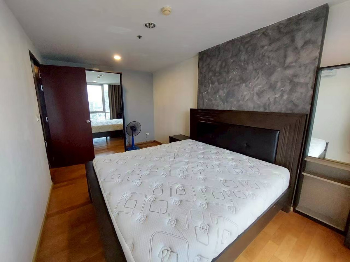 ขายคอนโดลาดพร้าว เซ็นทรัลลาดพร้าว : ขายถูกที่สุด 🔥 The Line ตึก A หลังโลตัส 1 ห้องนอน 45sqm ห้องขนาดใหญ่ เพียง 3.59 ล้านบาทเท่านั้น 📞 สนใจเข้าชมห้อง โทรเลย 065-2614622 แทมมี่