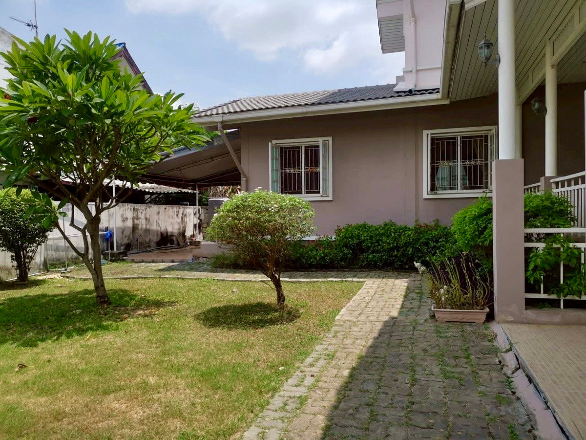 For SaleHouseOnnut, Udomsuk : Muangthong Village 4 Sukhumvit 101 / 4 Bedrooms (For Sale), Muangthong Village 4 Sukhumvit 101 / 4 Bedrooms (FOR SALE) GNG054