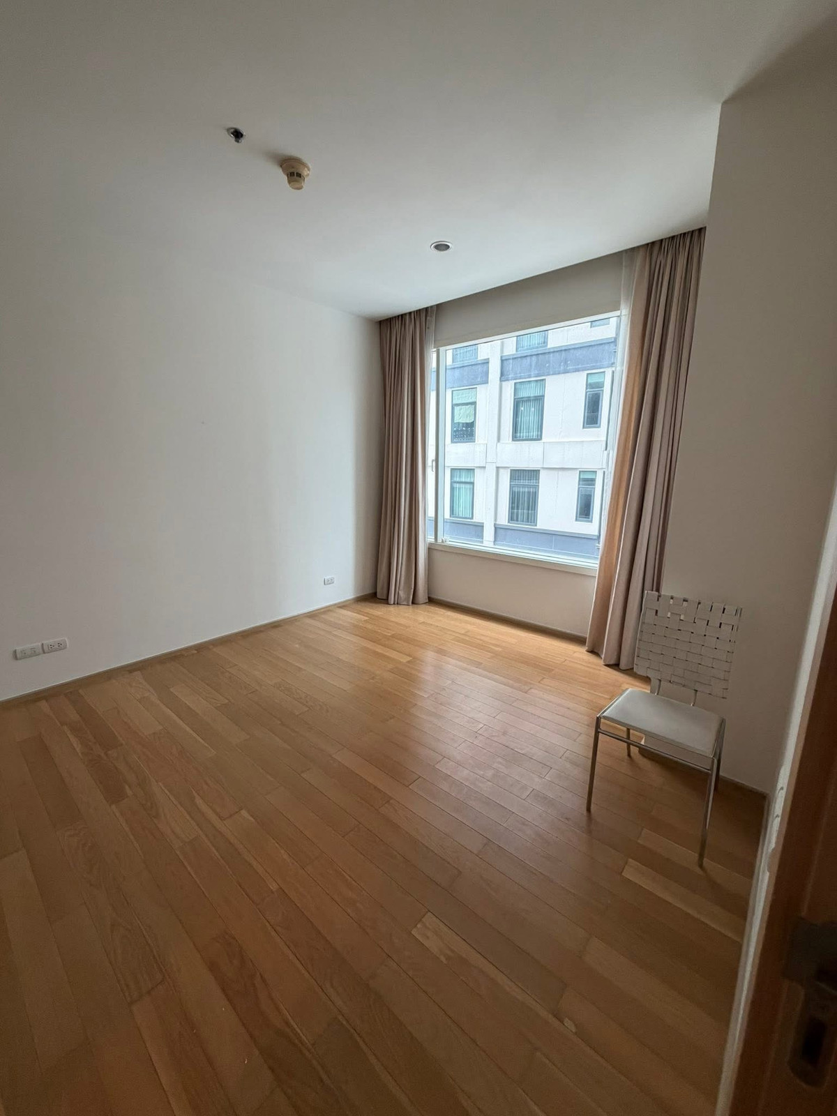 ขายคอนโดสุขุมวิท อโศก ทองหล่อ : 🏠✨ 39 By Sansiri | ขายคอนโด 1 ห้องนอน (HBH-HL-144)