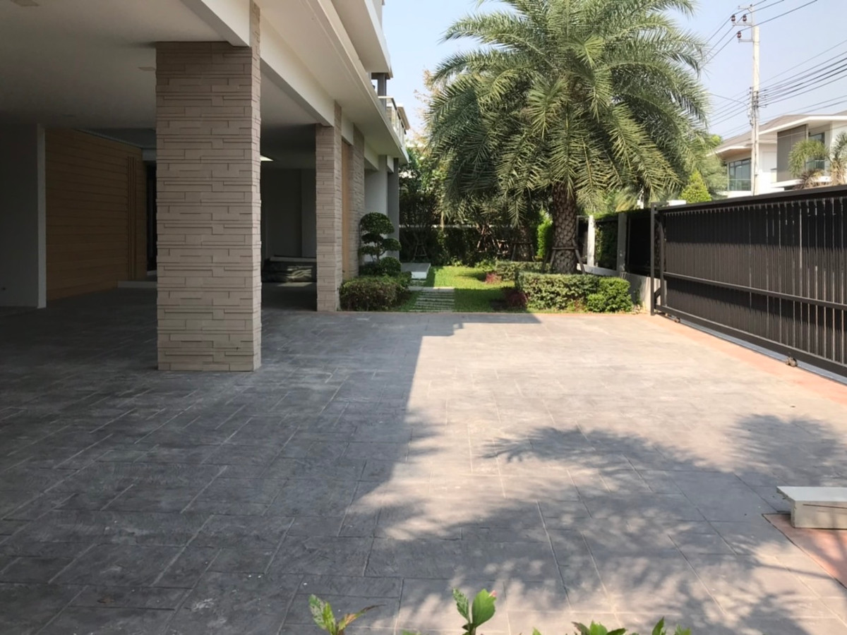 ขายบ้านลาดกระบัง สุวรรณภูมิ : เพอร์เฟค มาสเตอร์พีซ สุขุมวิท 77 / 5 ห้องนอน (ขาย), Perfect Masterpiece Sukhumvit 77 / 5 Bedrooms (FOR SALE) POON210